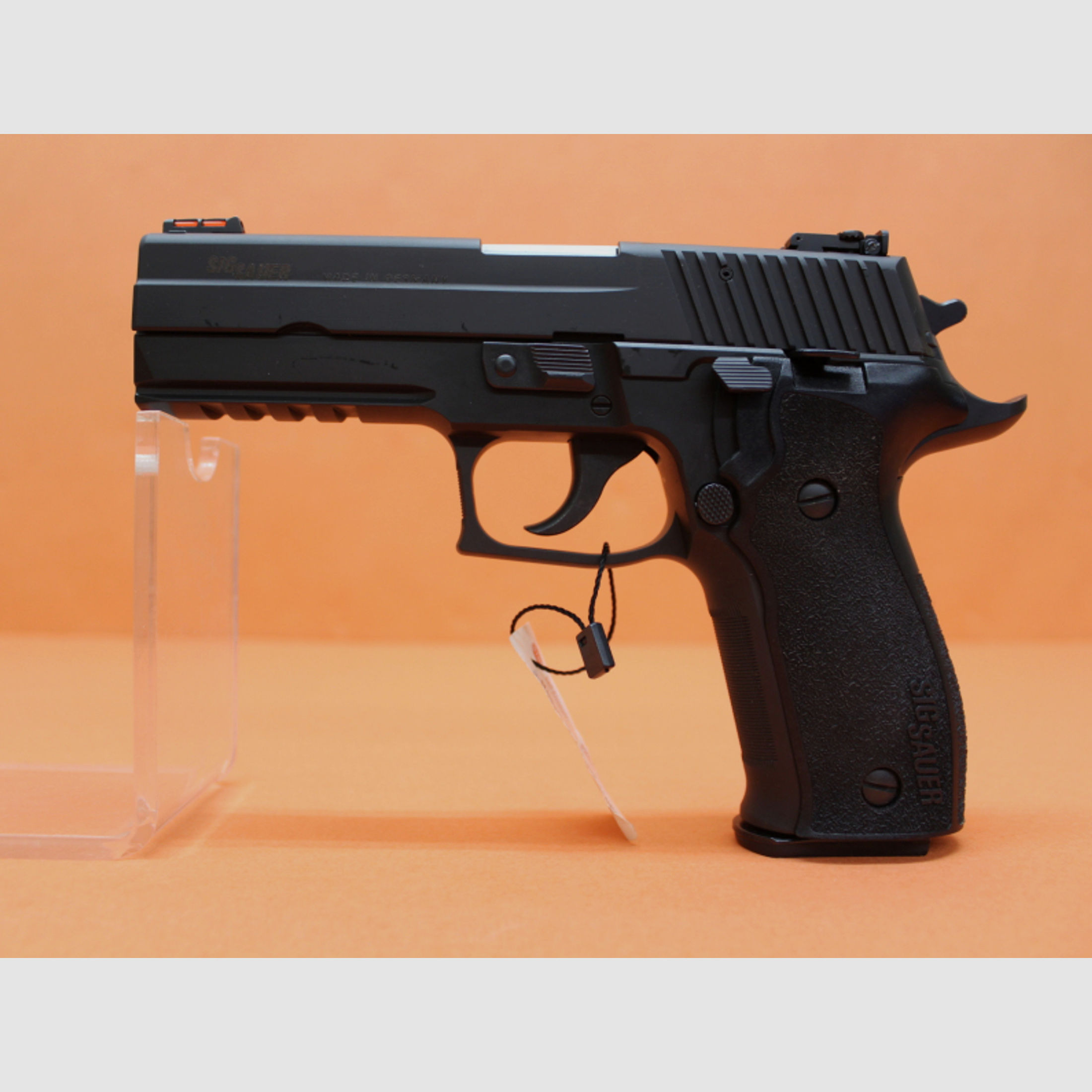 Made in Germany! Ha.Pistole 9mmLuger SIG Sauer P226LDC II 112mm Lauf, Schwarz, incl. Range Package!