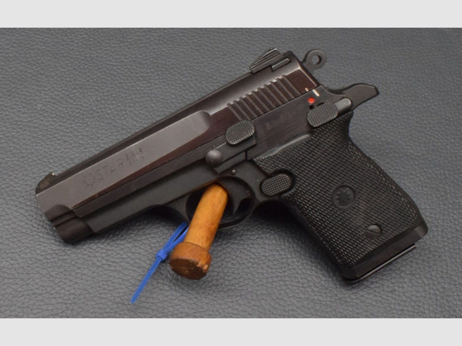 Star Modell Firestar , Kaliber 9mm Luger, 3,5", brüniert, sehr gut