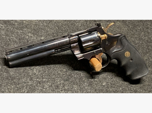 Colt Python .357Magnum 6" Lauf brüniert Beschuss 1976