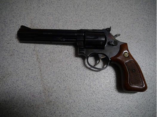 Revolver Taurus M 669 6" 357 Mag.