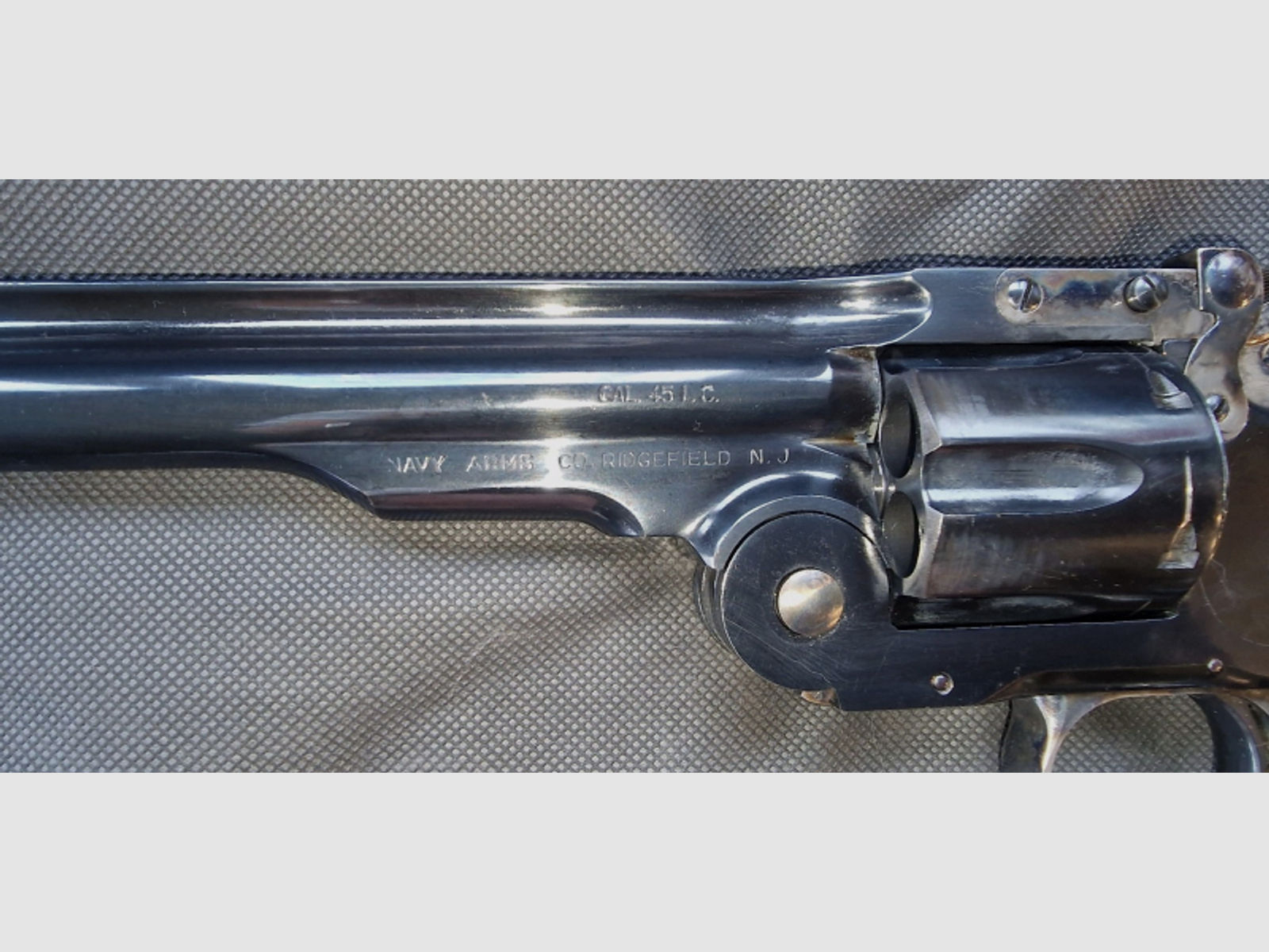 Uberti Smith & Wesson Model 3 Schofield .45 Long Colt Single Action Western Revolver