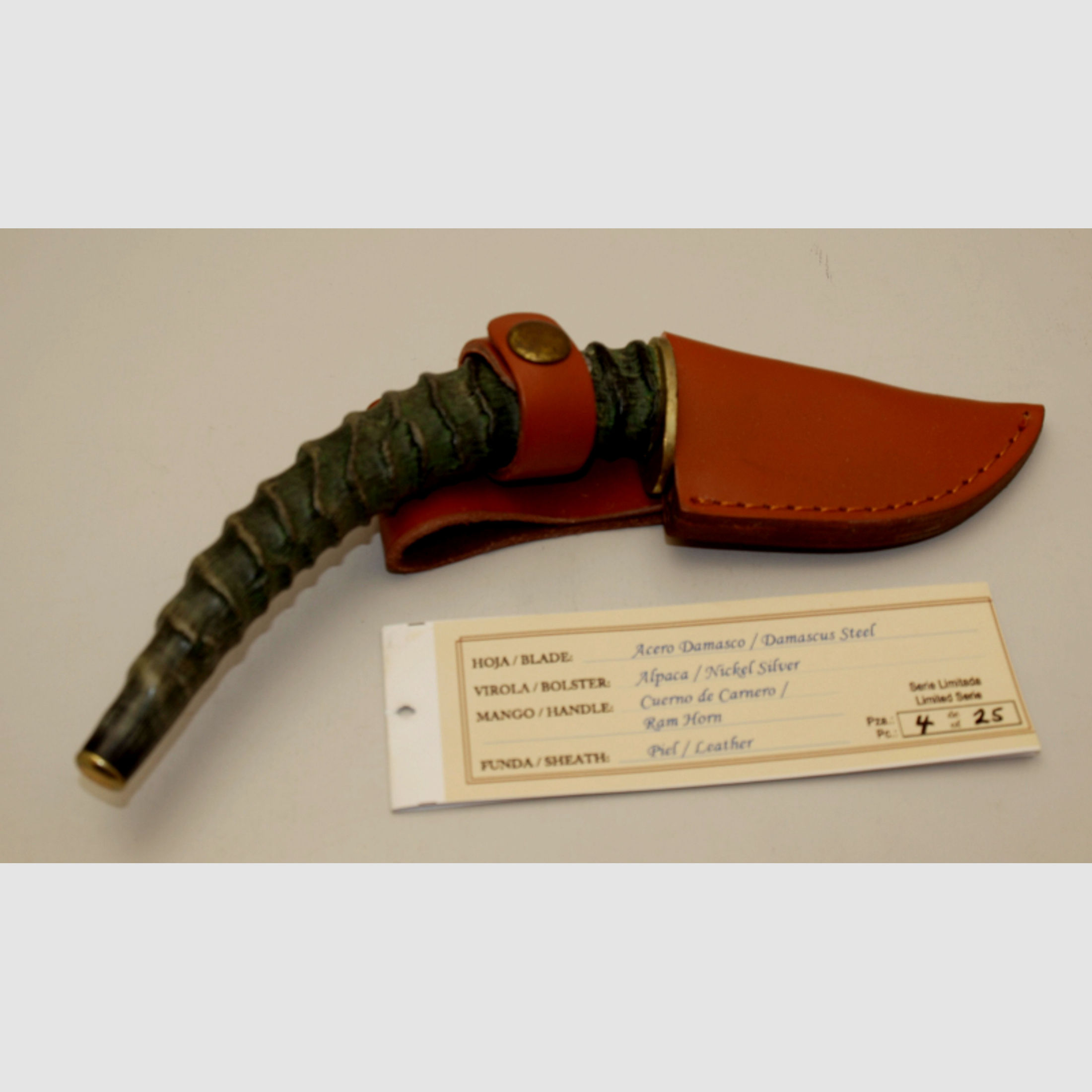 Damastmesser mit Material Zertifikat Jagdmesser aus Nachlass