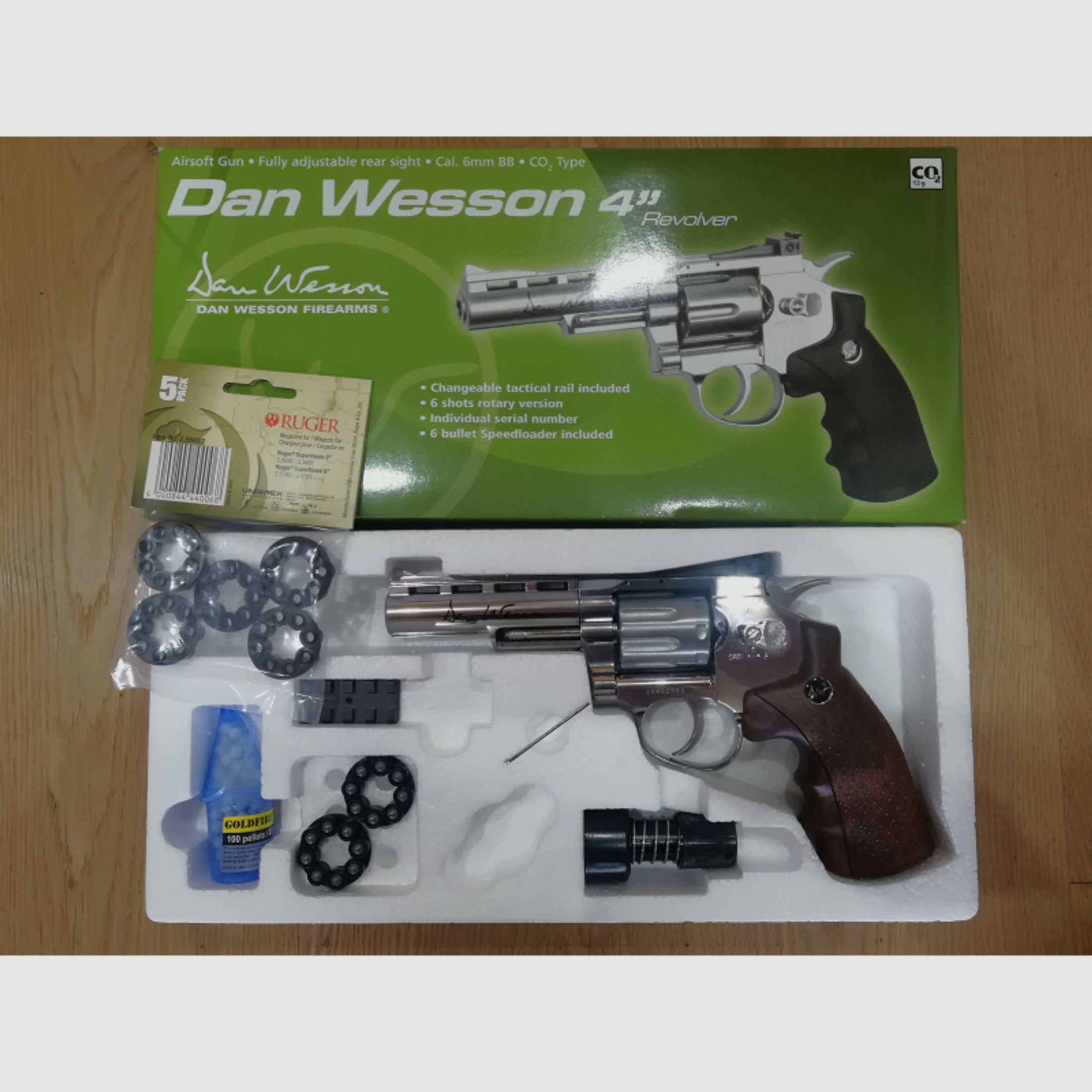 ASG Dan Wesson 4 Zoll 6mm BB CO2 Softair Revolver chrom