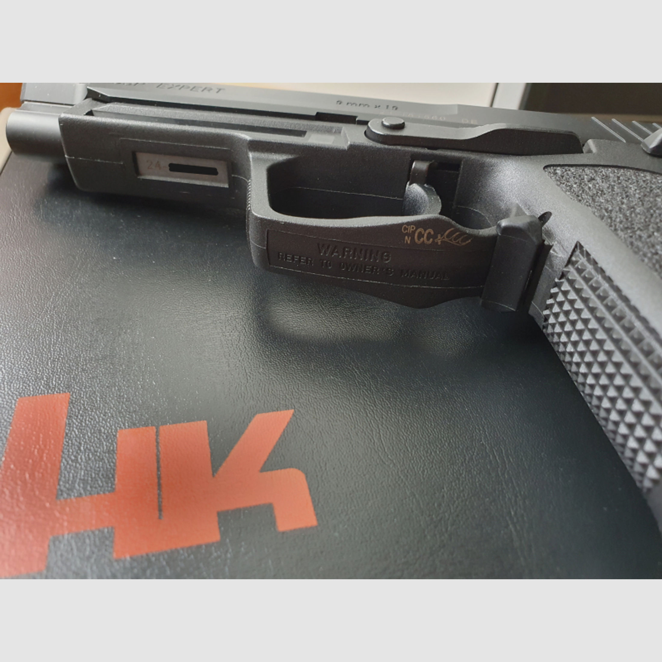 Heckler & Koch USP Expert 9mm HK H&K