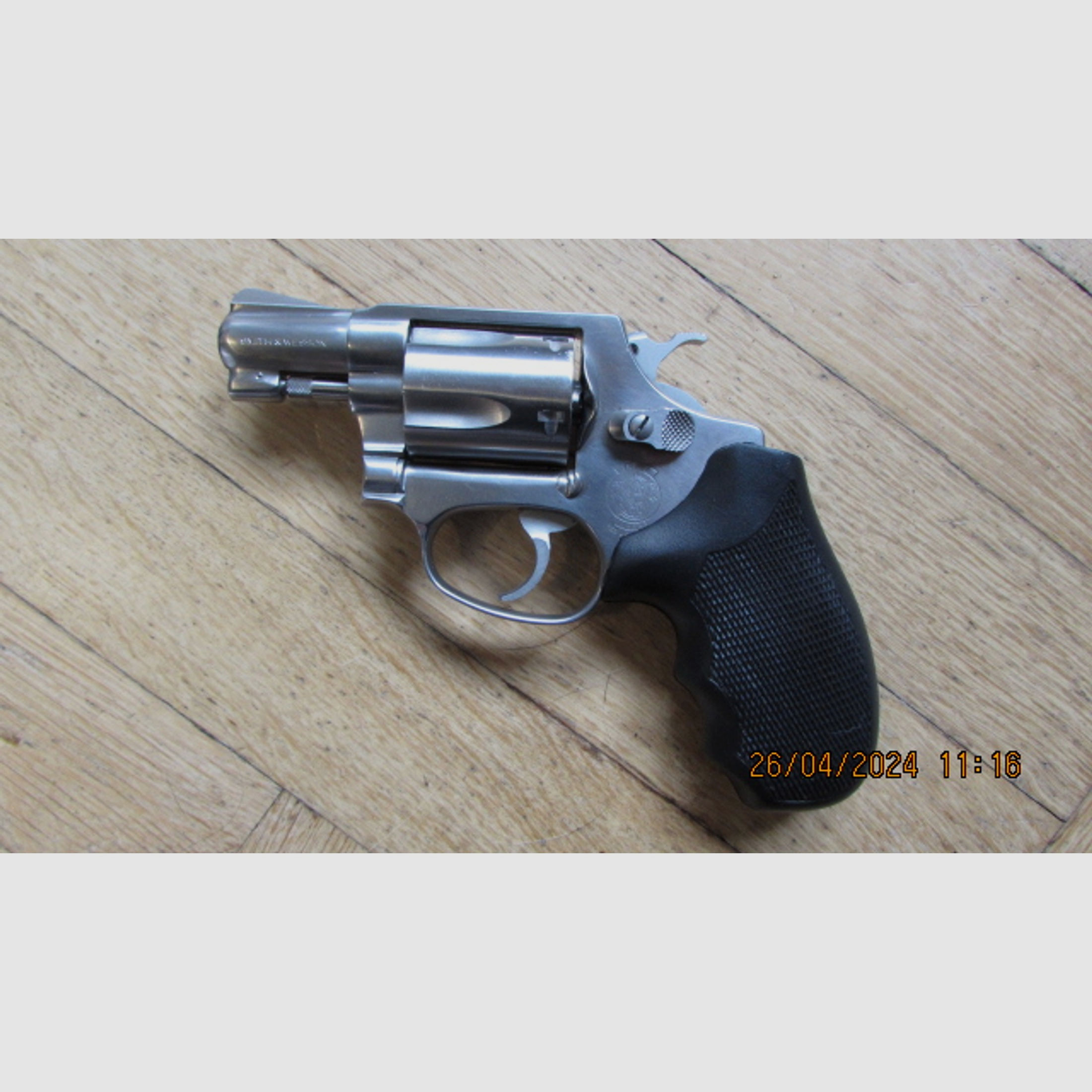 Revolver Smith & Wesson Mod. 60 no dash, Kal. .38Special