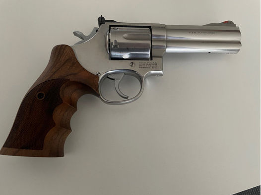 S&W Revolver Mod.686-3 Kal. .357 Magnum