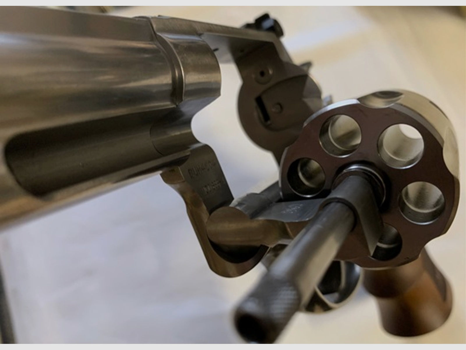 Revolver Smith & Wesson 686 Target Champion, .357Mag mit Sportabzug