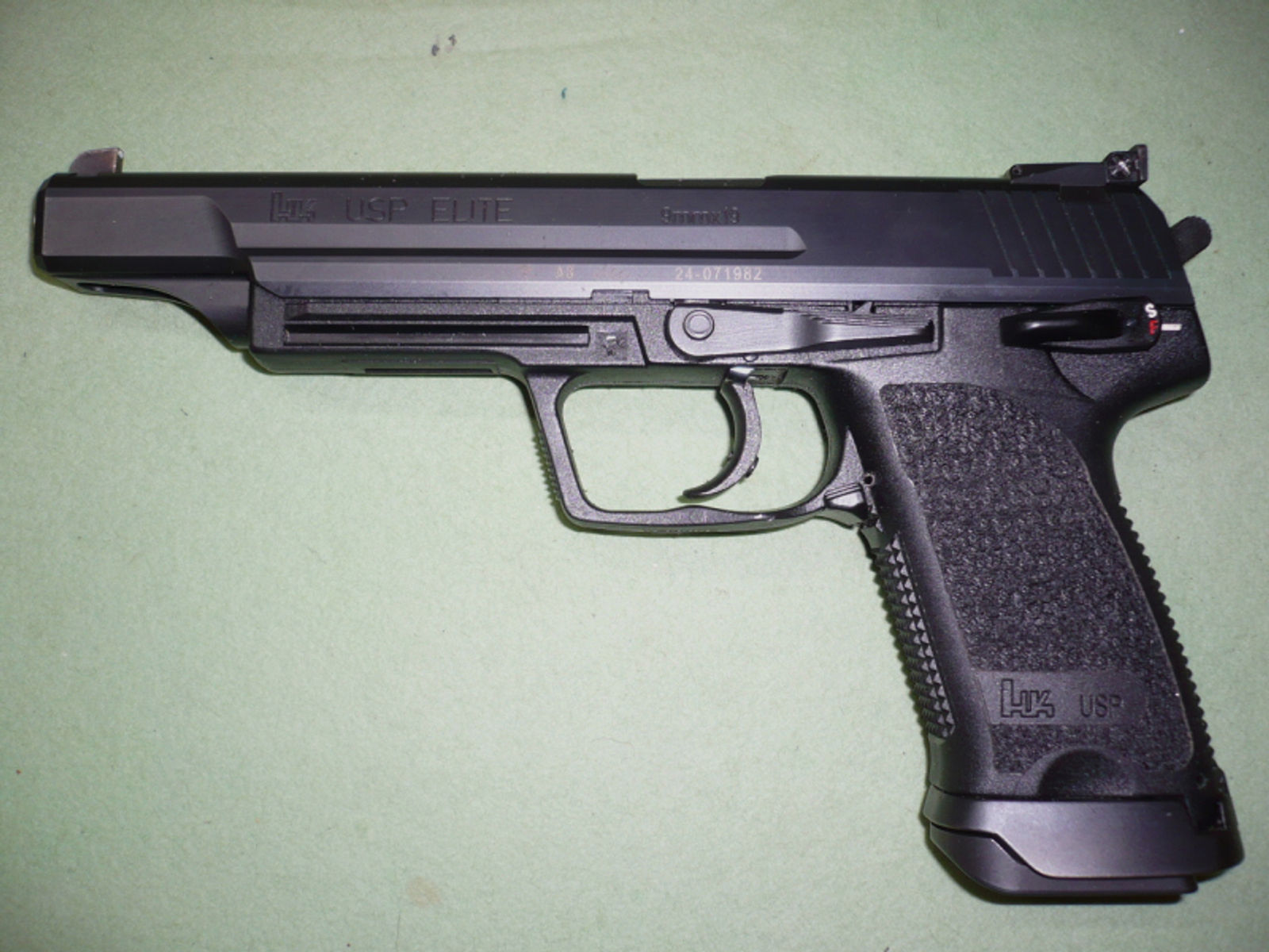 1 Pistole Heckler & Koch USP Elite, Kal. 9mmLuger