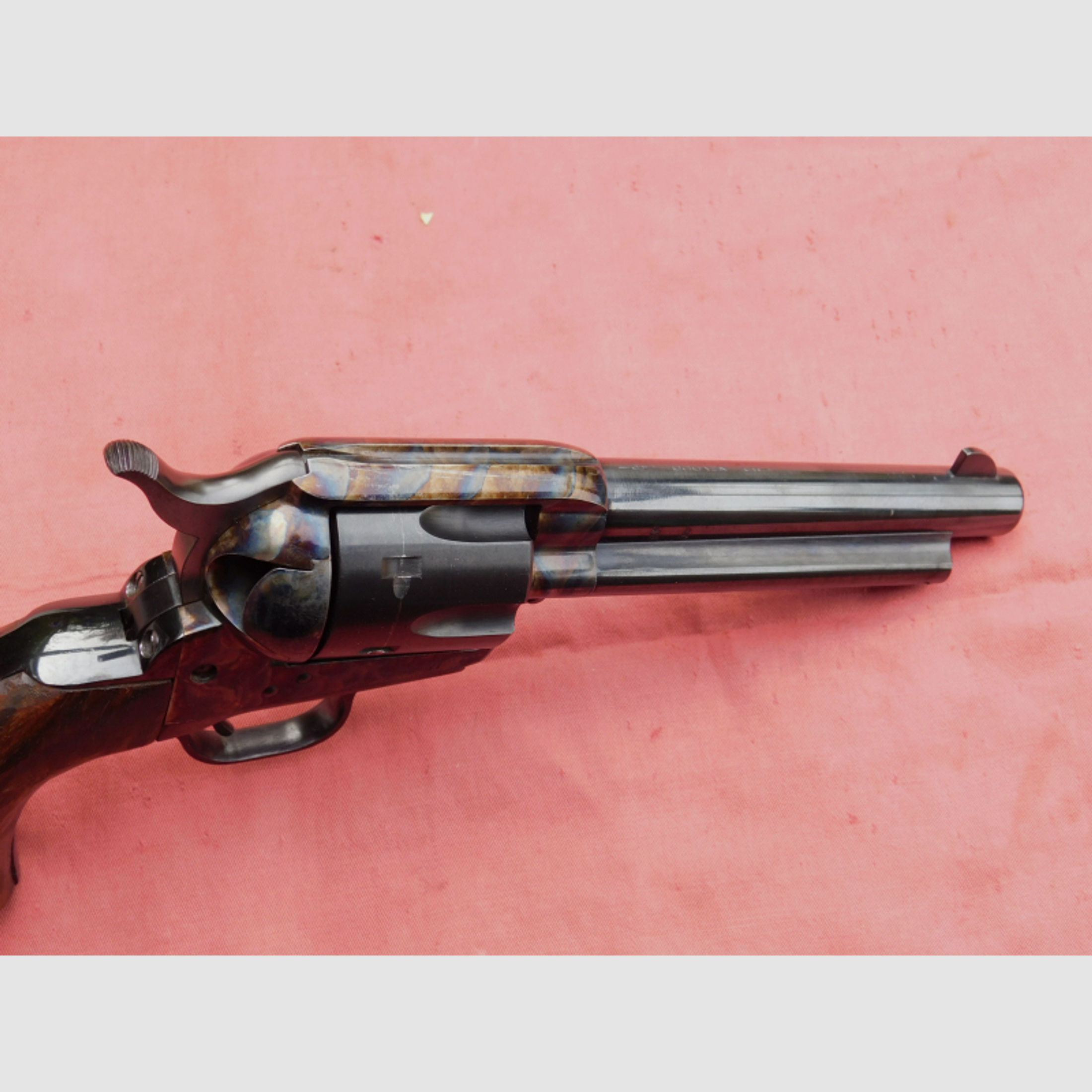 SAA Revolver Kal. 45 Colt, Nevrog Uberti