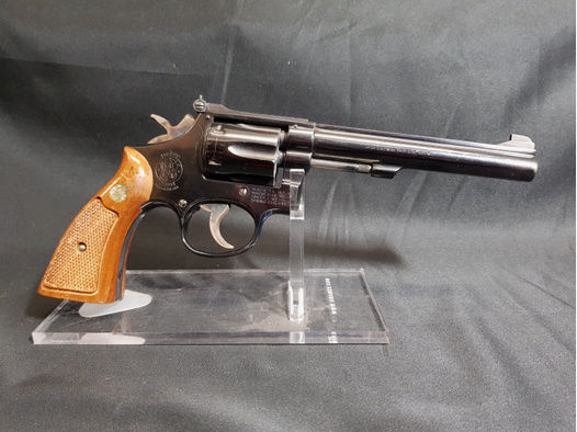 Smith & Wesson Revolver 17-3 .22LR