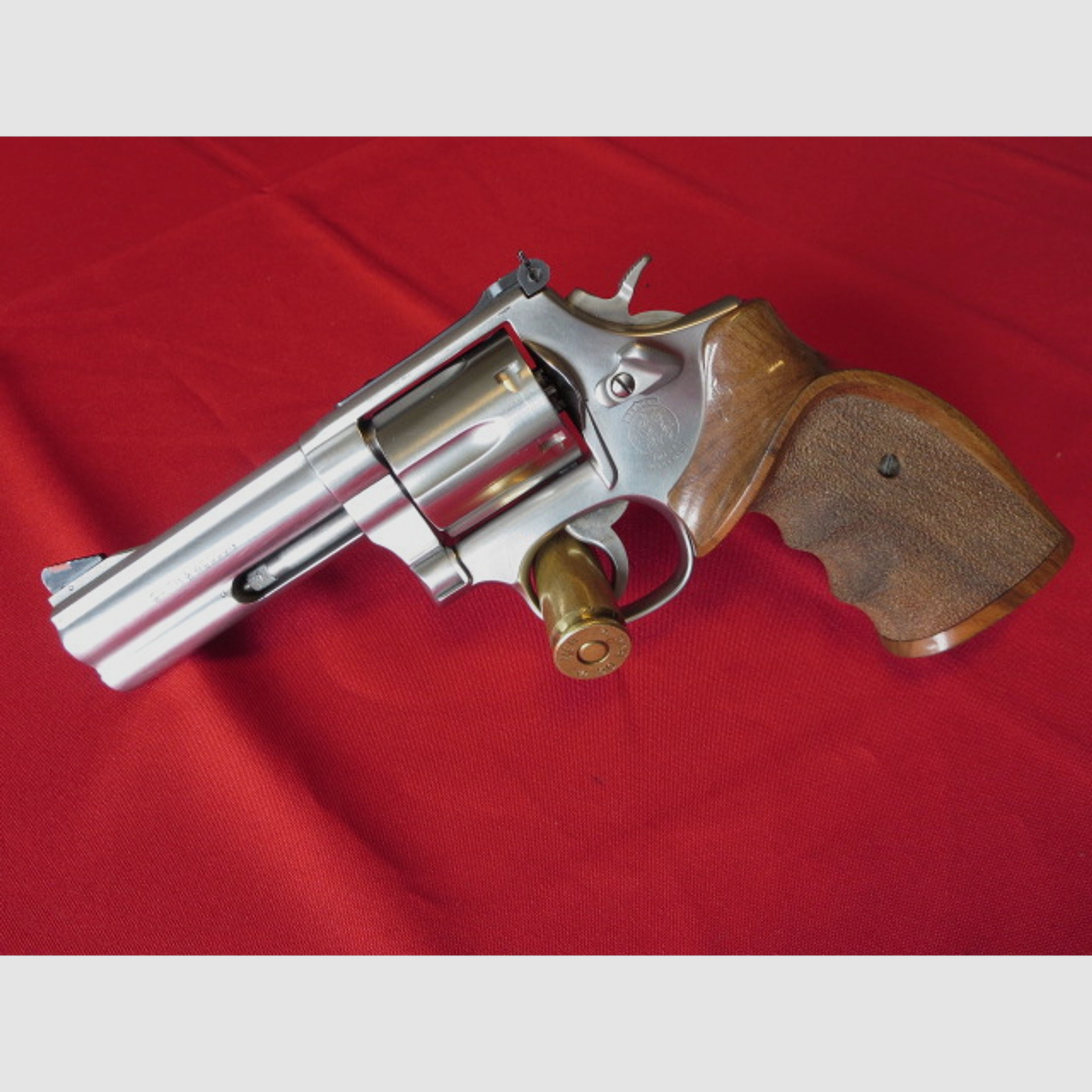 Revolver Smith & Wesson S&W 686-5 357Magnum sehr gut!
