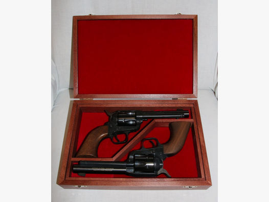 schöne Holzkassette für 2 Revolver Colt SAA 5,5"