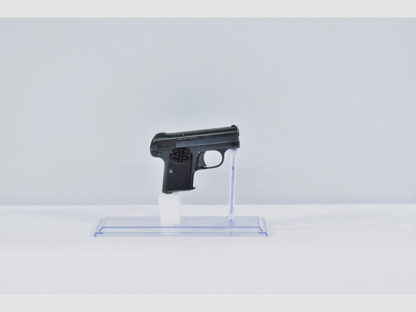 Schmeisser 1 6,35mm Pistole