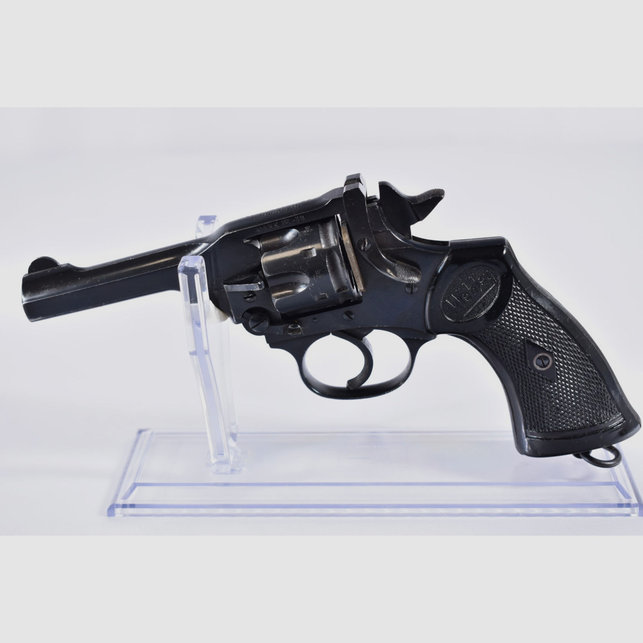 Webley & Scott MARK IV .38S&W Revolver
