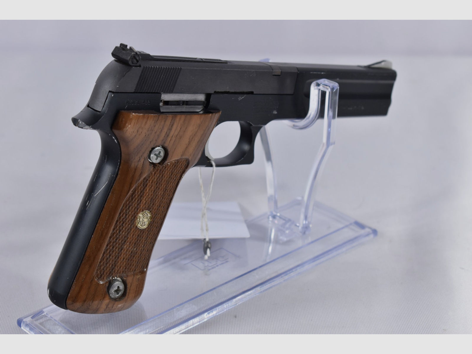 Smith & Wesson M-422 .22lr Pistole