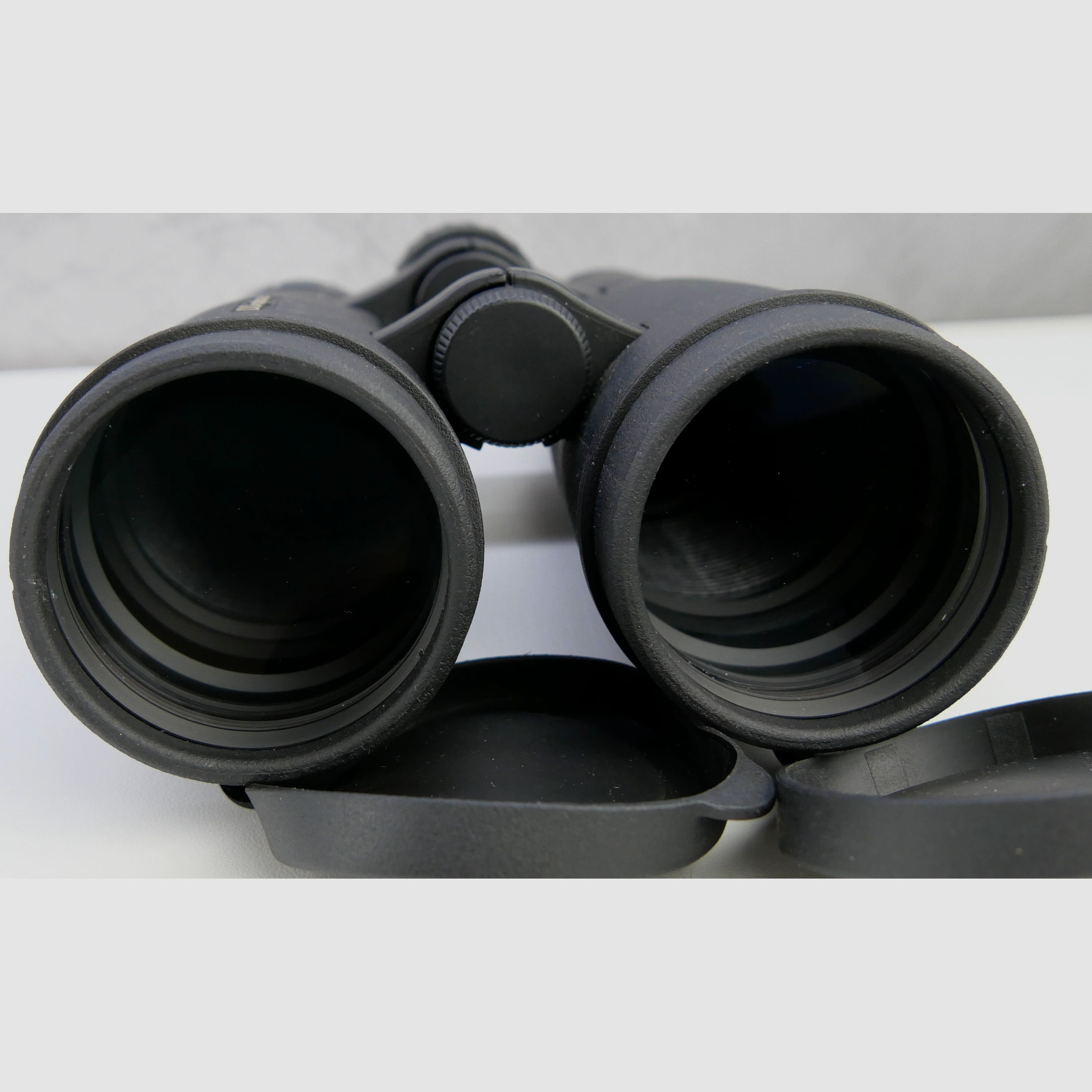 Aussteller DDoptics Fernglas EDX 10x50 Vogelbeobachtung Bergjagd inklusive Zubehör 440100005-