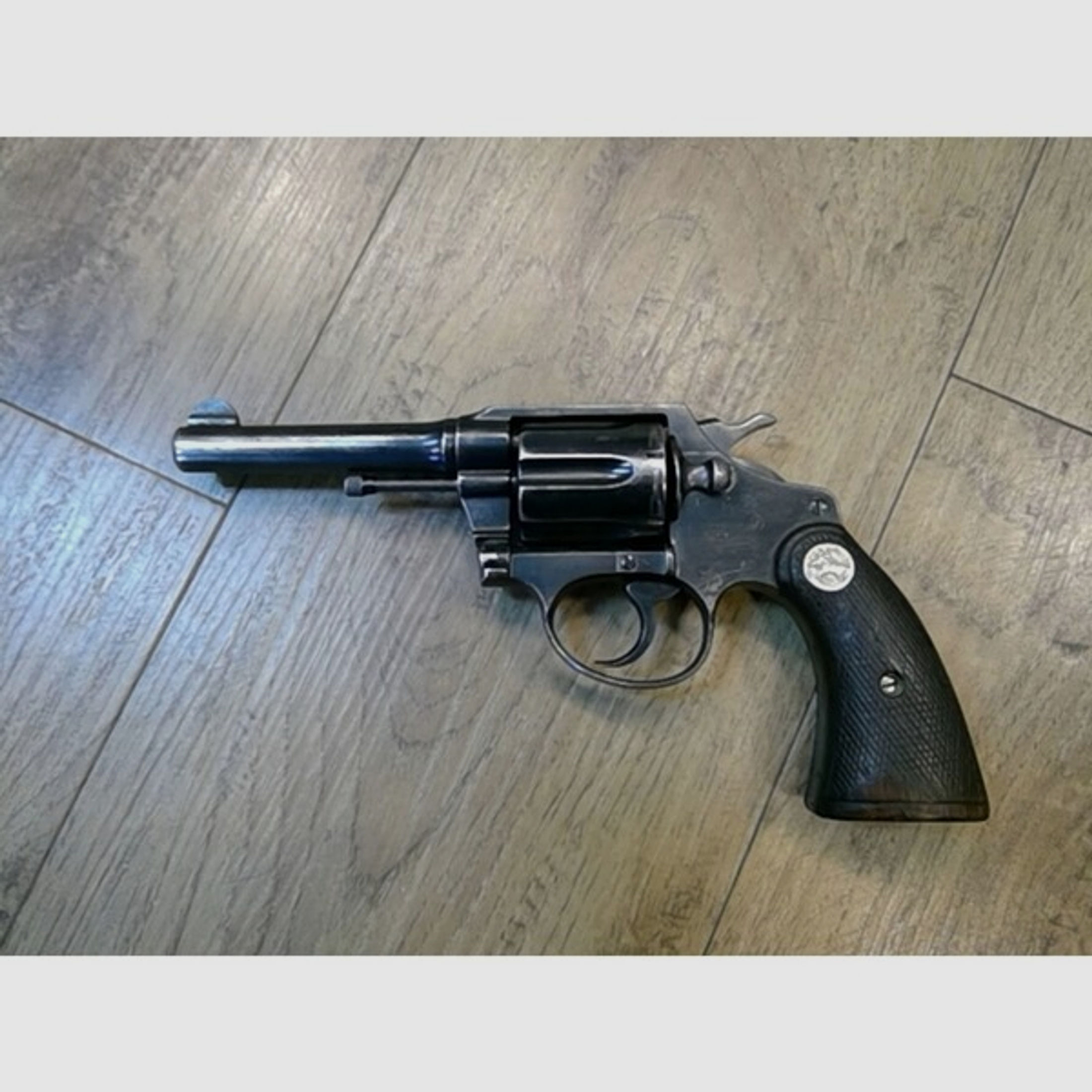 Revolver Colt Modell Police Positive 4" Lauf Kal.38 Special