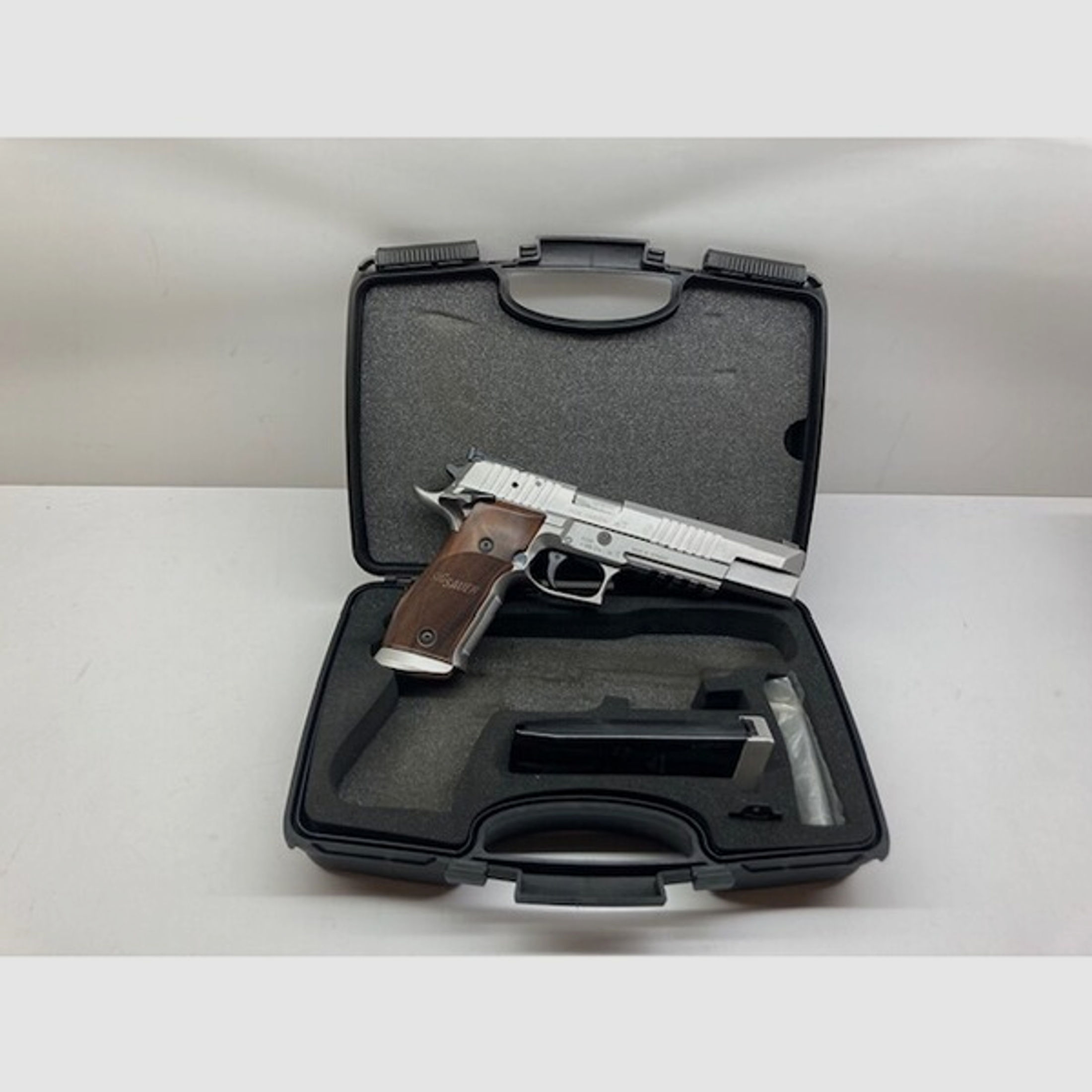 Pistole Sig Sauer P226 X-Six Classic