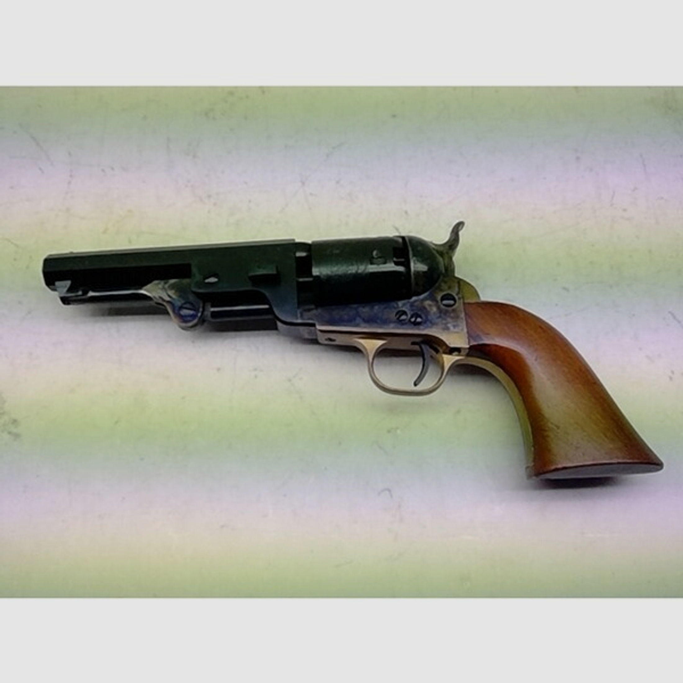 Vorderlader-Revolver Hege Uberti 1851 Navy Kal.36 gebraucht