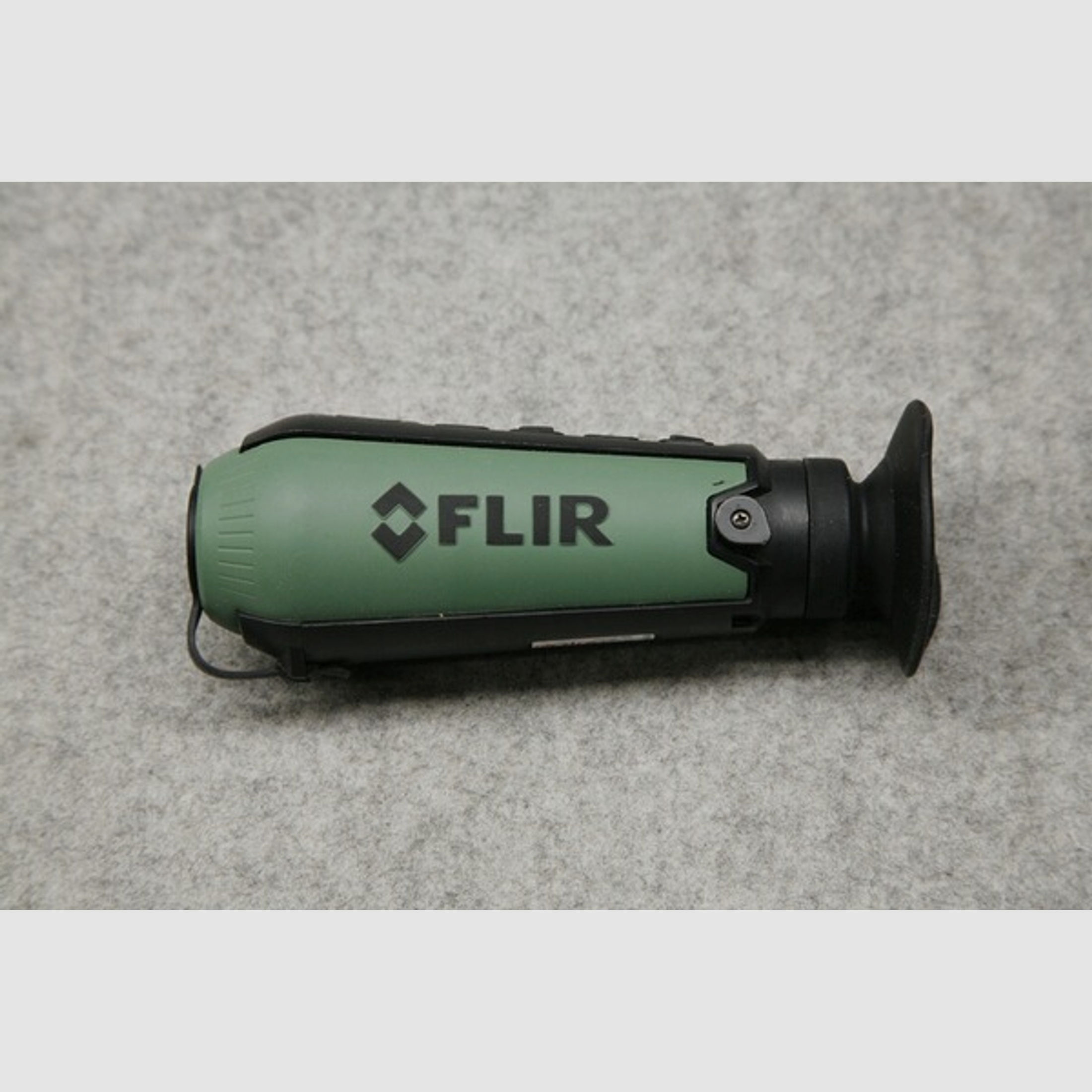Wärmebildgerät FLIR Scout TK Compact