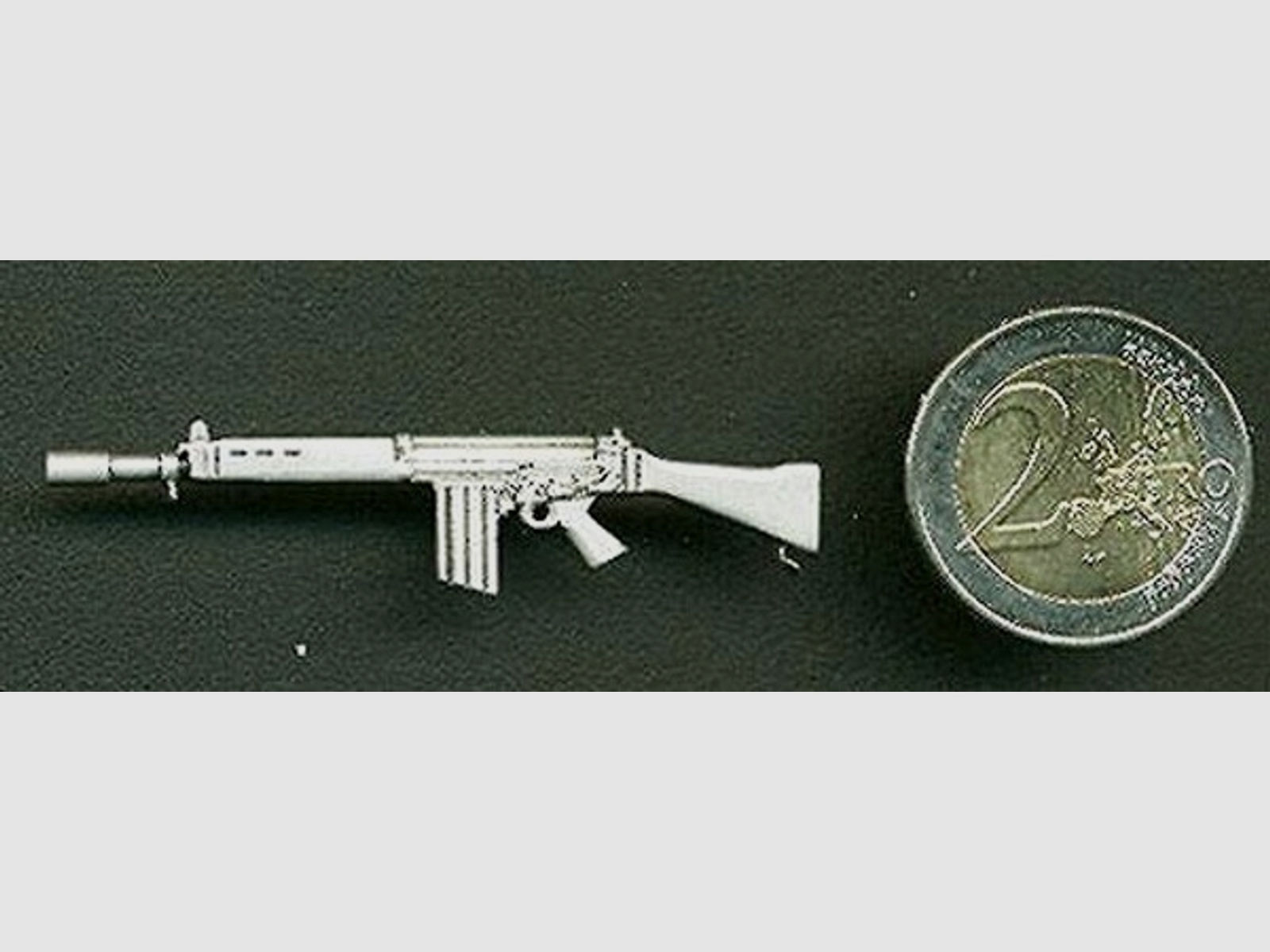 FN FAL Sturmgewehr (Bundeswehr G1) als Metall-Anstecker