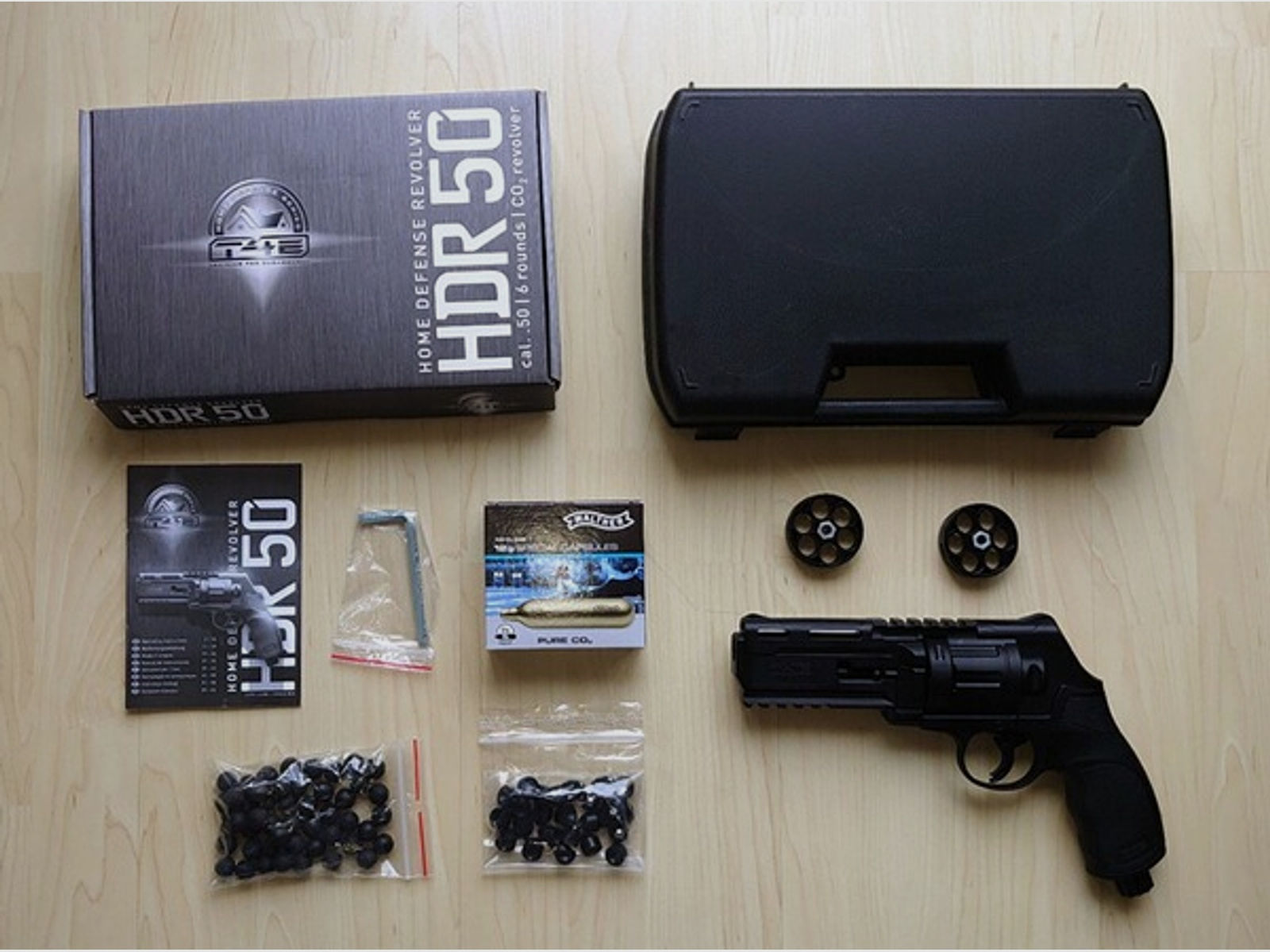 Umarex HDR 50 Revolver in OVP + Waffen Koffer + Zubehör