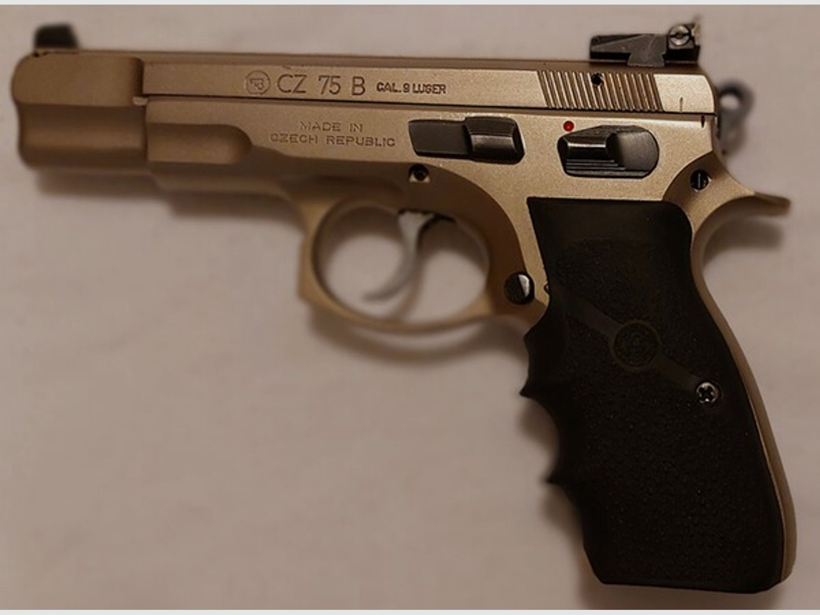 Pistole CZ 75 B Nickel, Kal. 9mm Luger, gebraucht