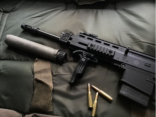 Brügger & Thomet APC 308 B&amp;T Carbine mit Rotex II-V