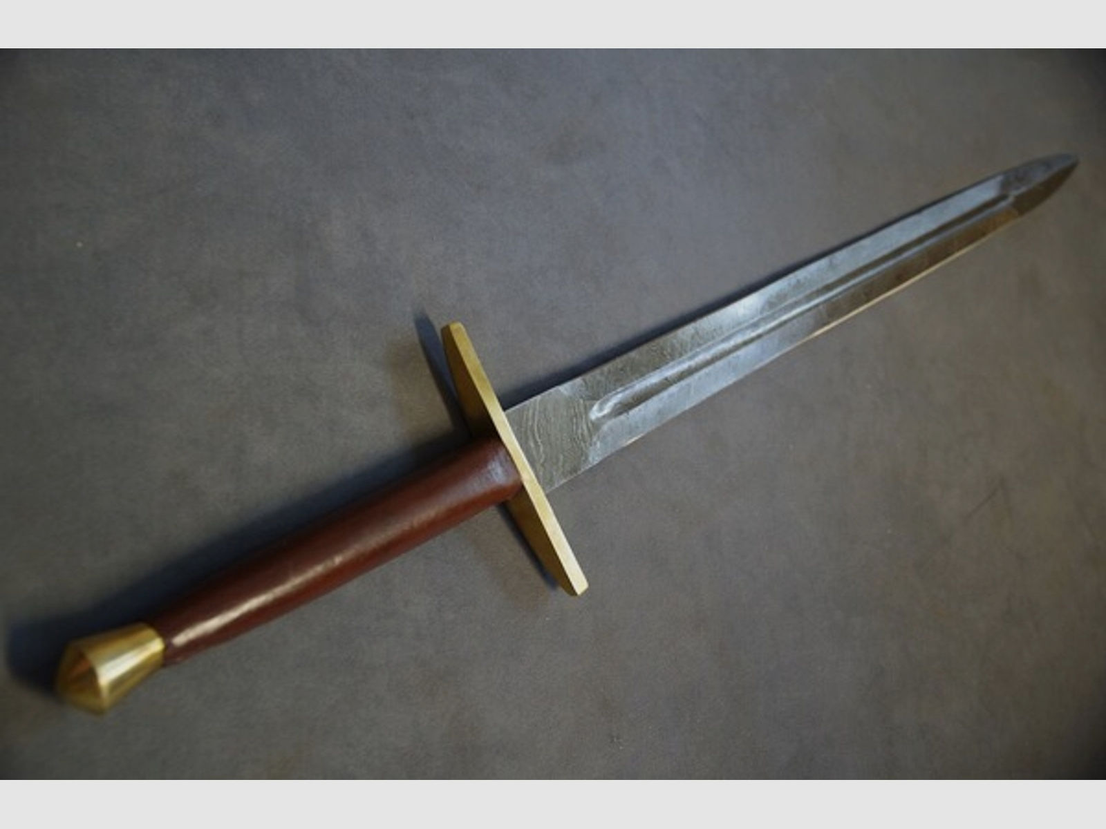 Schwert der Templer Ritter mit DAMAST Klinge 105 cm
