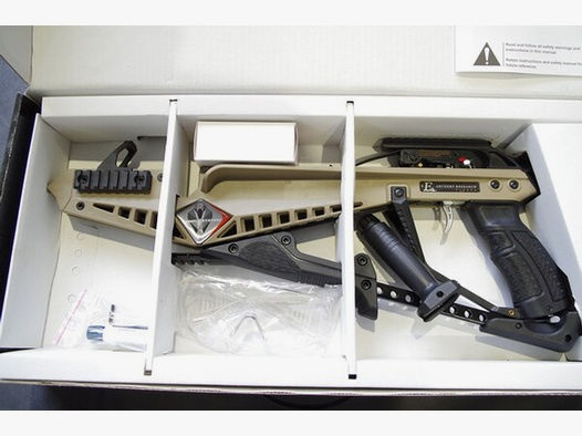 Armbrust Cobra deluxe mit Repetier System Armstütze 130 lbs sandfarben