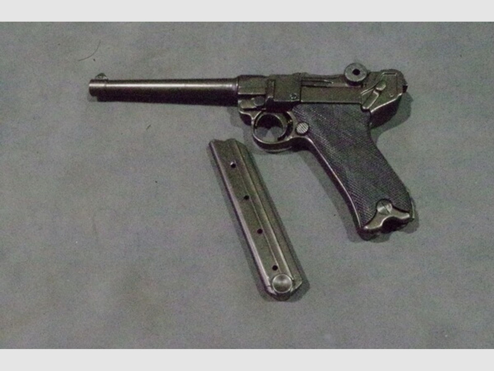 Deutsche Luger P 08 der Wehrmacht , Replika Denix