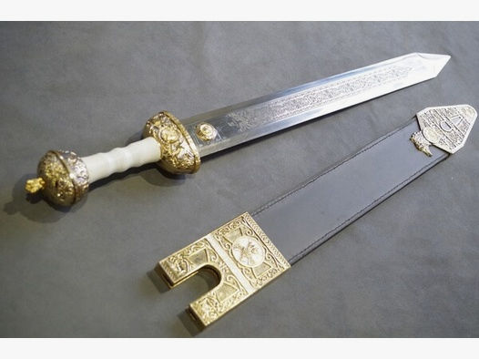 Edles Schwert aus Spanien , Gladius ! Römisches Schwert 420 er Stahl