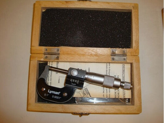 LYMAN Digital Micrometer, in Holzbox - NEU / unbenutzt