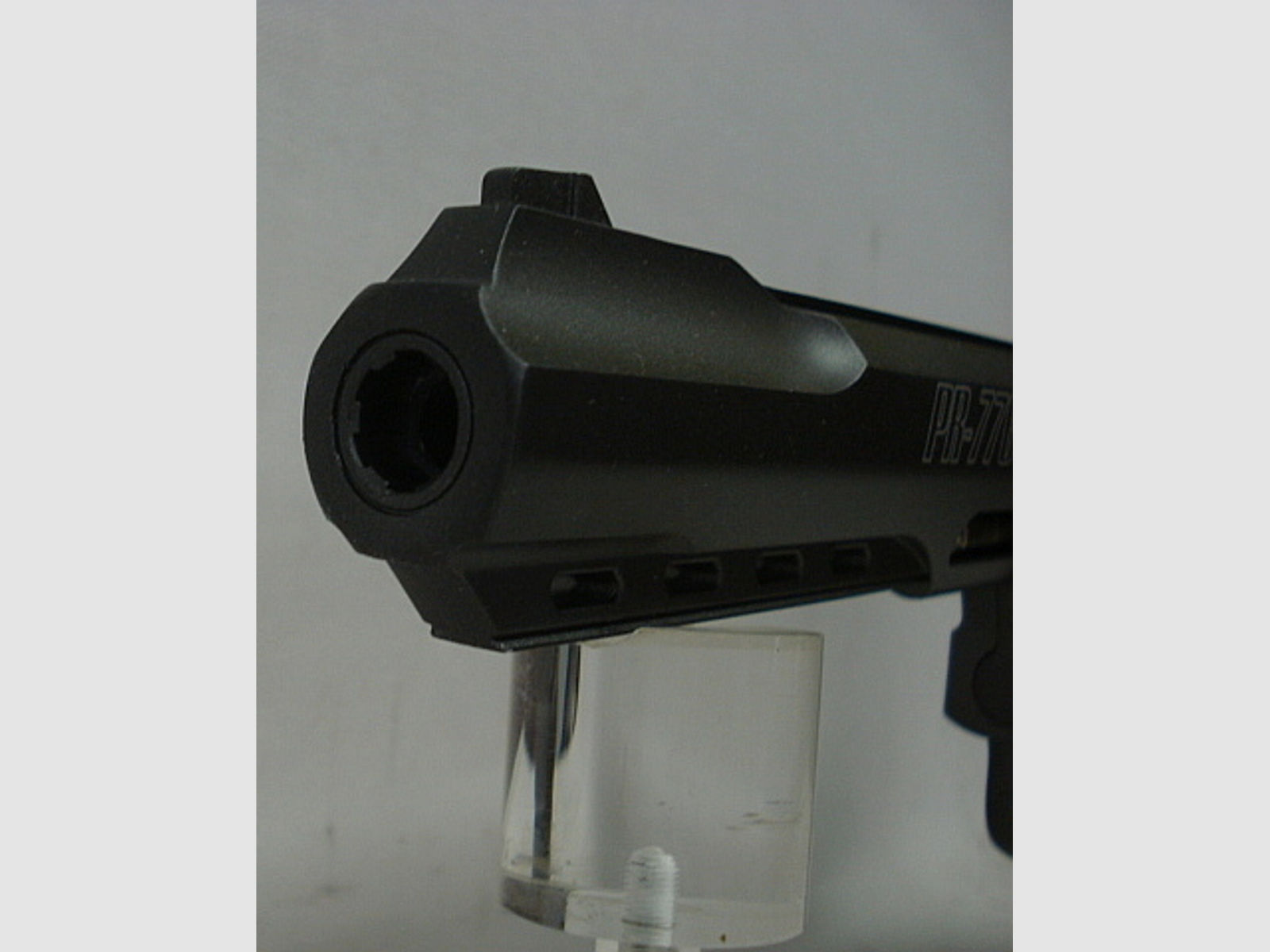 PR-776 Revolver Kal.4,50mm - inkl. Tasche und Zubehör