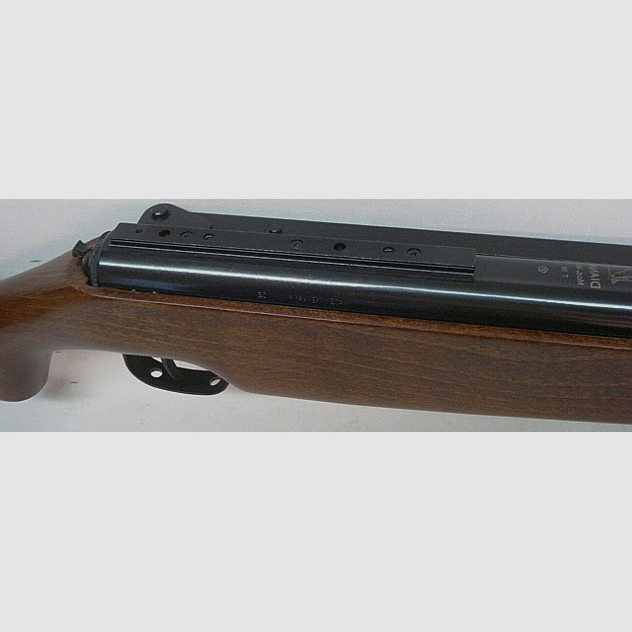 LG 48 T06 Kal.4,50 - Seitenspanner,Holzschaft