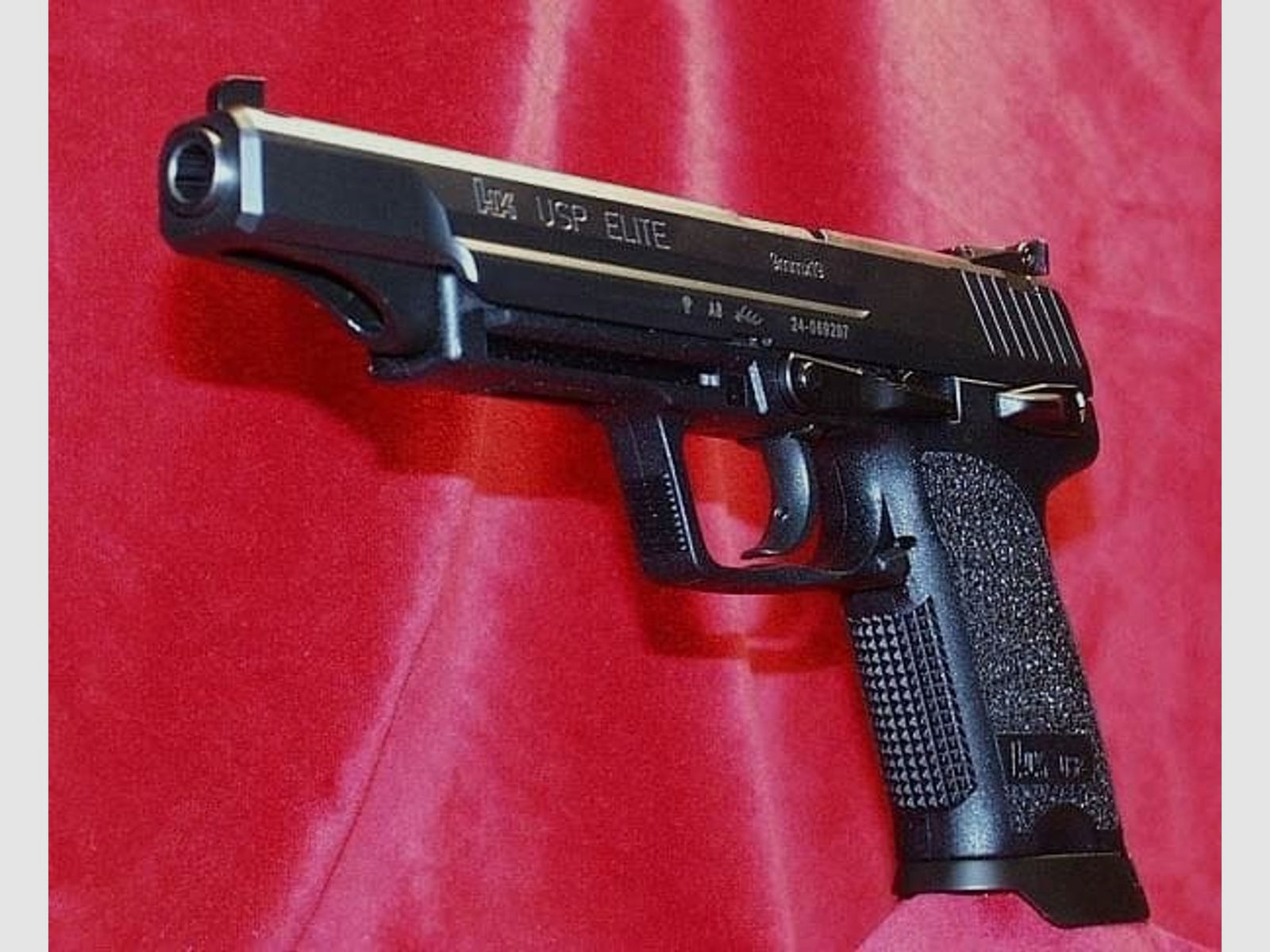 HECKLER & KOCH Pistole Mod. USP Elite -6' 9mmLuger