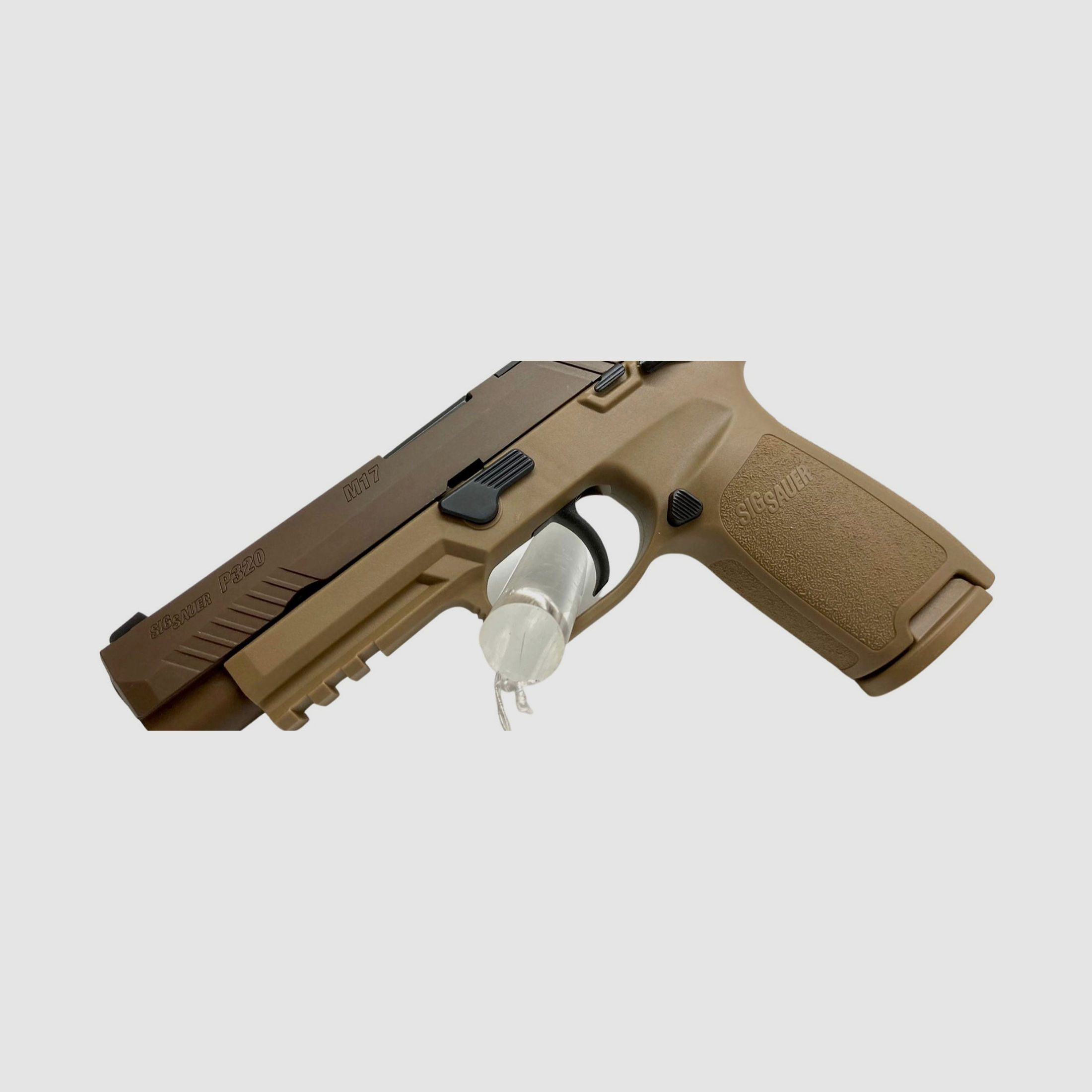 Sig Sauer P320 M17 Coyote OR