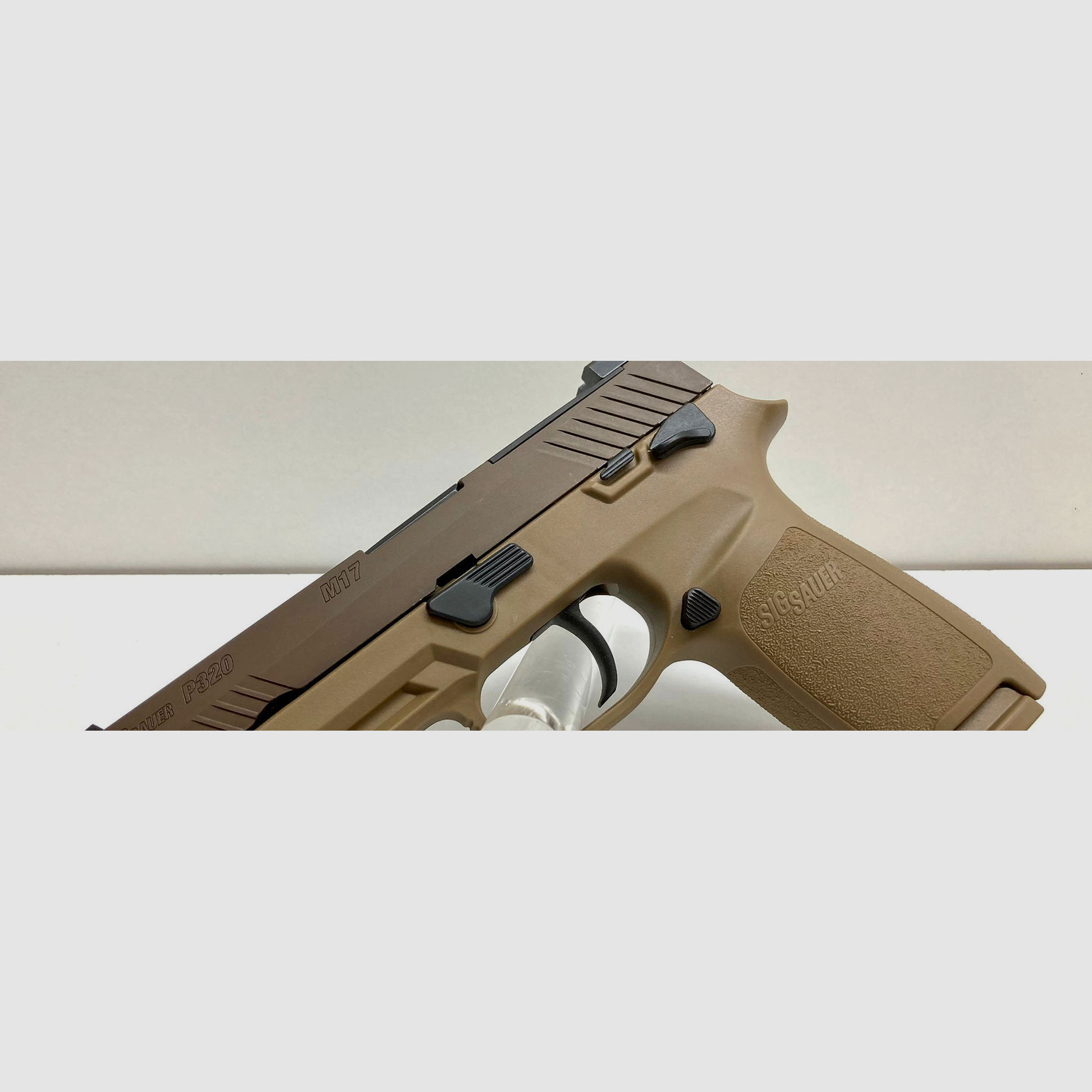 Sig Sauer P320 M17 Coyote OR