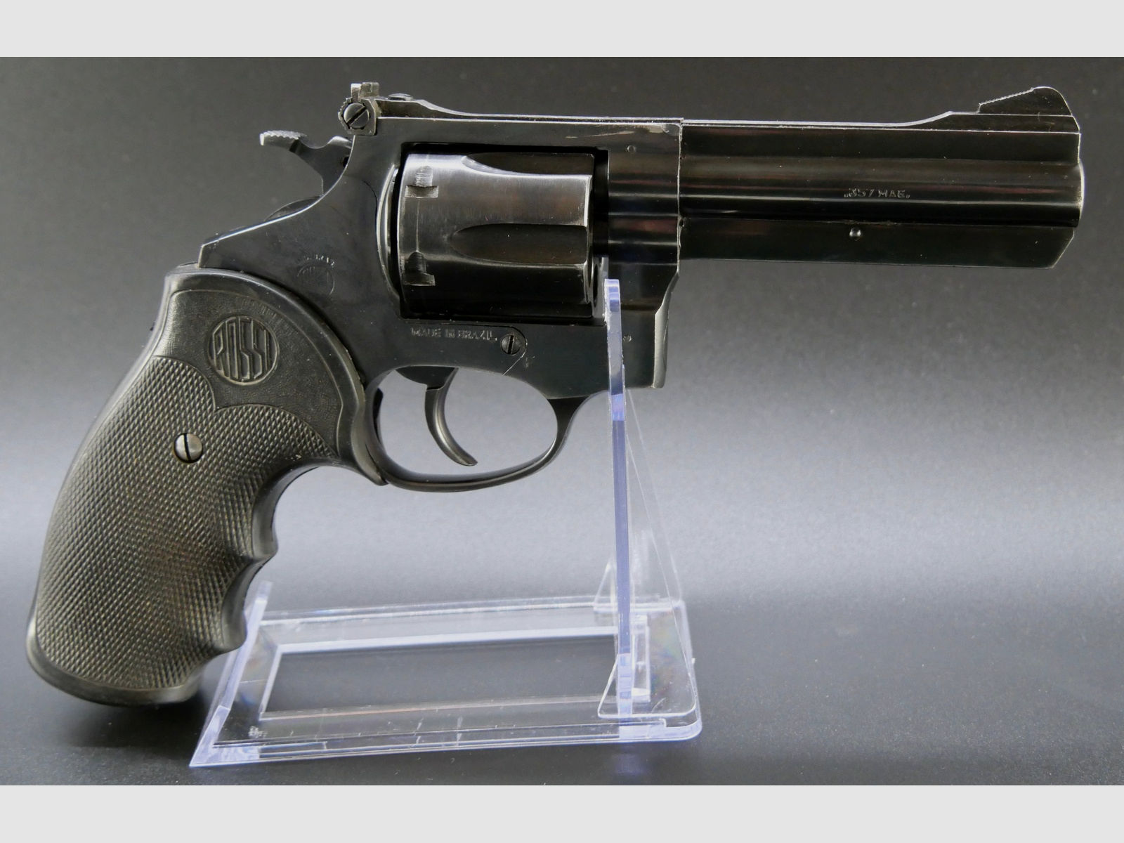 Rossi M971 Revolver .357Mag Gummigriffschalen 6-schü. Trommel