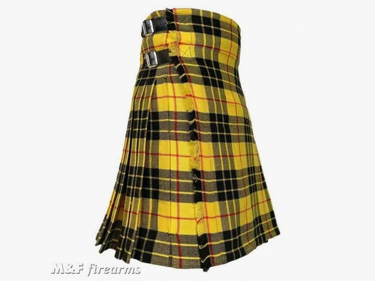 Schottischer Kilt in den Farben des Scottish National Tartan Macleod of Lewis