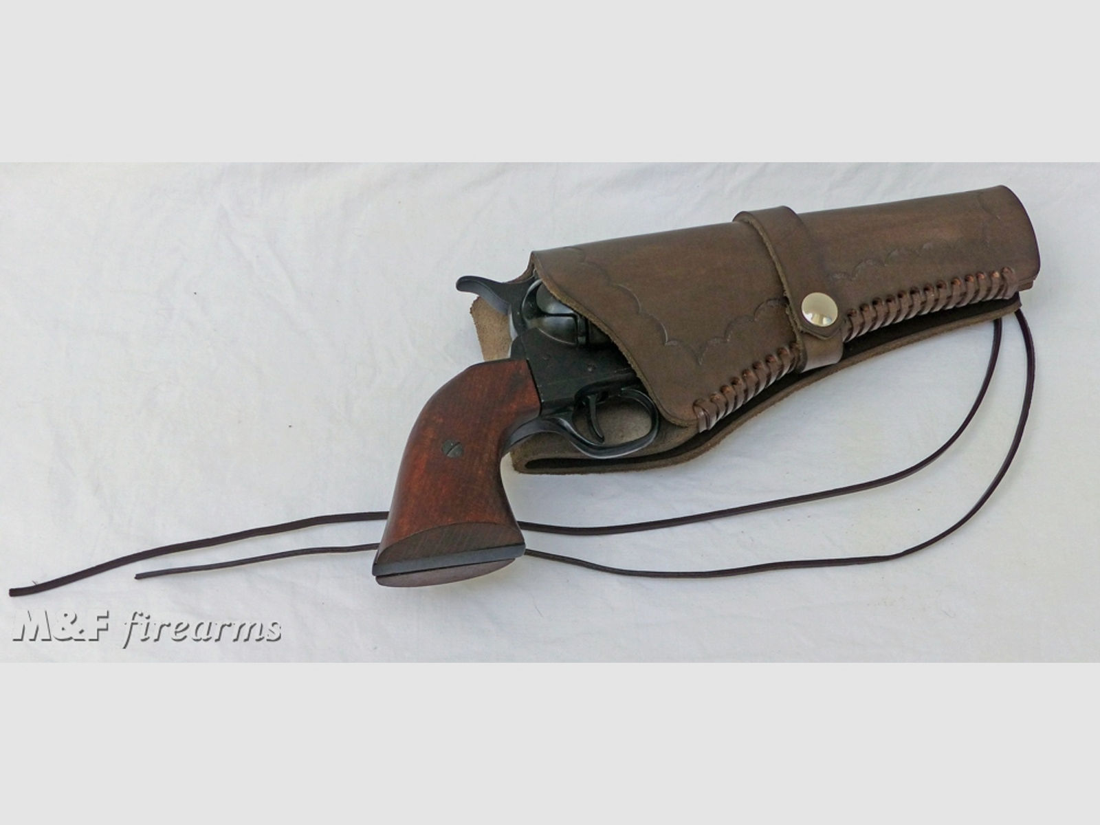 Western Holster für Colt SAA 1873 in 5 1/2" und 4 3/4" Lauflänge und andere Revolver