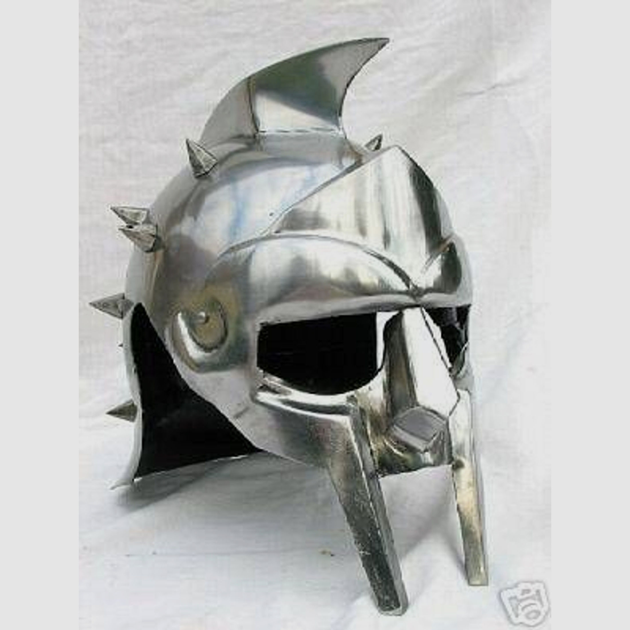 Gladiator Helm aus Rüstungsstahl mit Wangenschutz