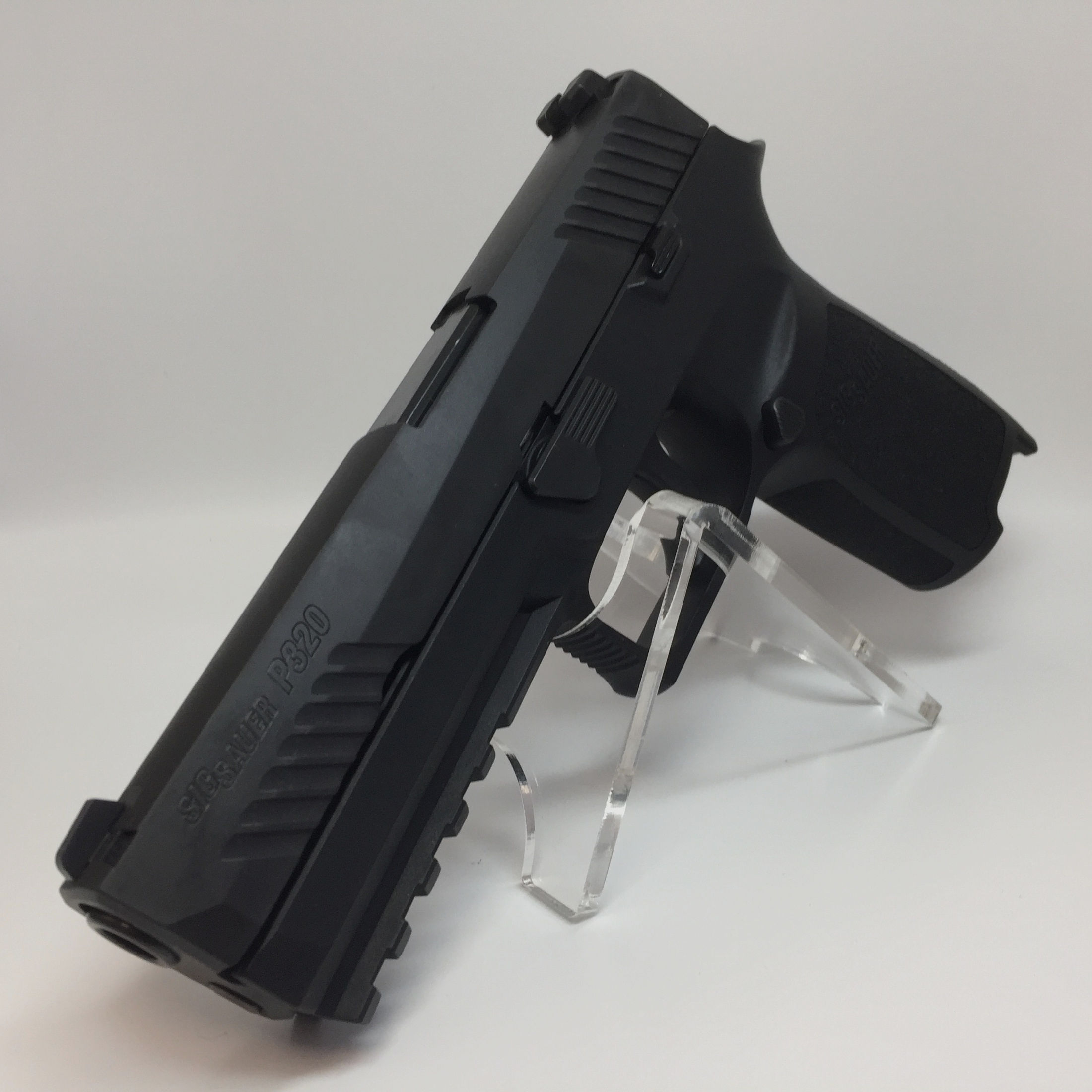 Sig Sauer P320 Full Size 9mm Luger