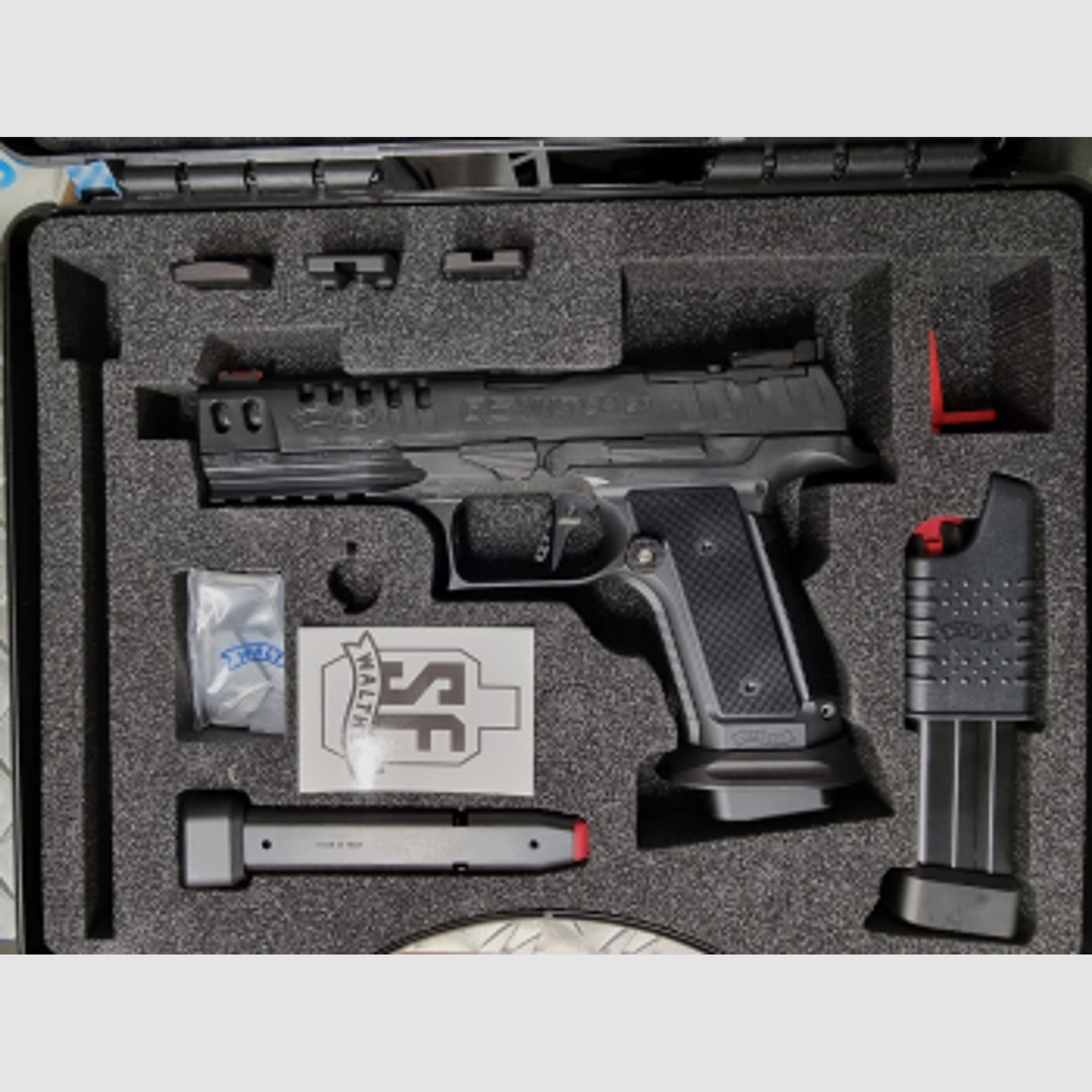 Walther Q5 Match SF 9mm Luger Black Ribbon