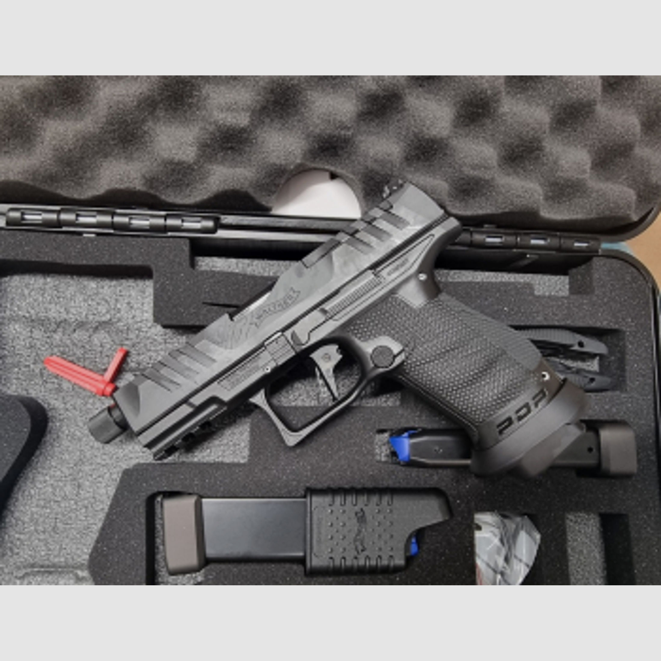 Walther PDP C 4.6"9x19 18R OR PRO SD