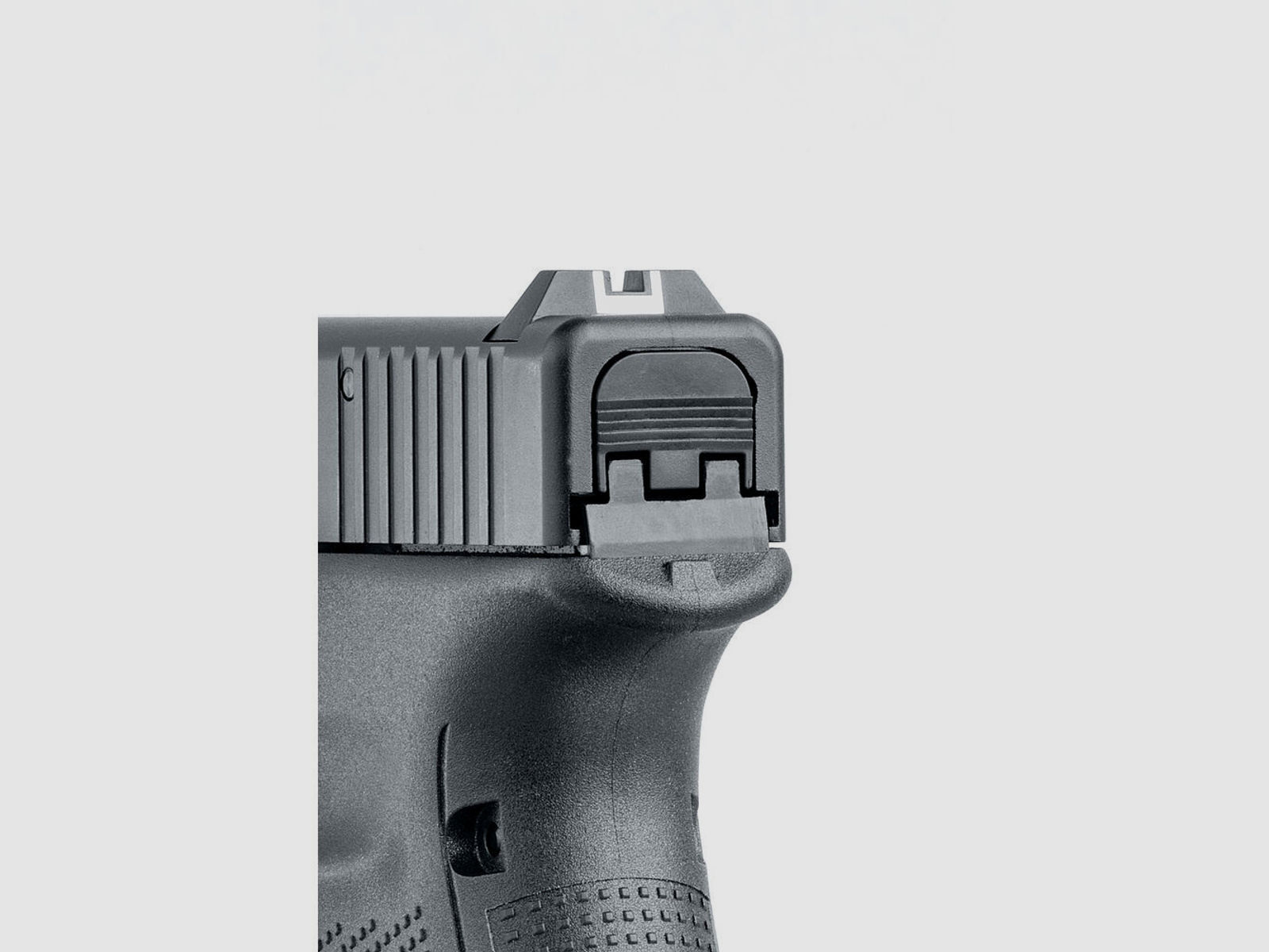 Glock 17 Gen5 Schreckschusspistole + Cytac Holster + Ersatzmagazin