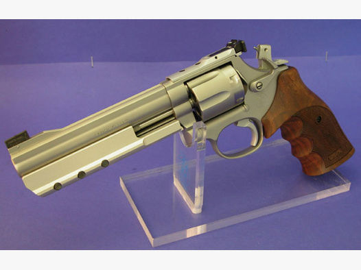 CUSTOM TARGET PRO S&W 686  6"Zoll 357 Magnum