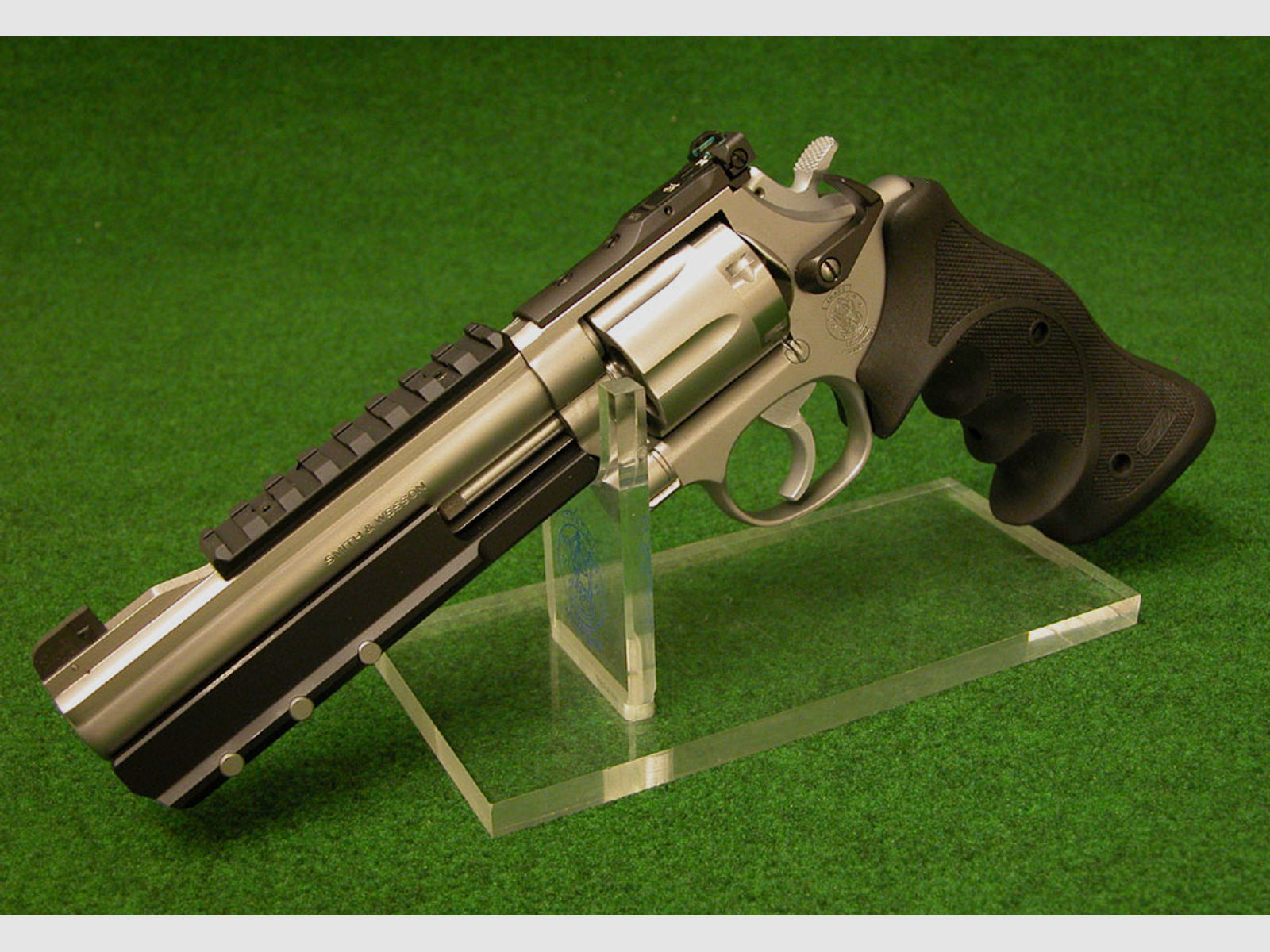 ALPHA TARGET S&W 686 6"Zoll 357 Magnum Bi-Color