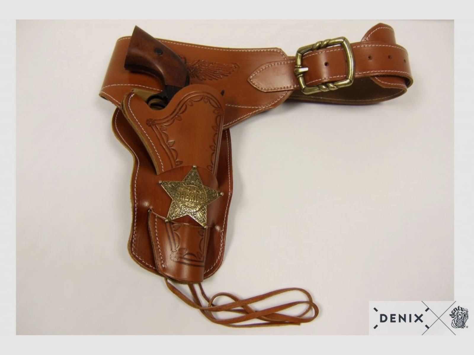 Coltgürtel aus Leder, für 1 Colt, mit 24 Kugeln, mit Sheriffstern | 88649