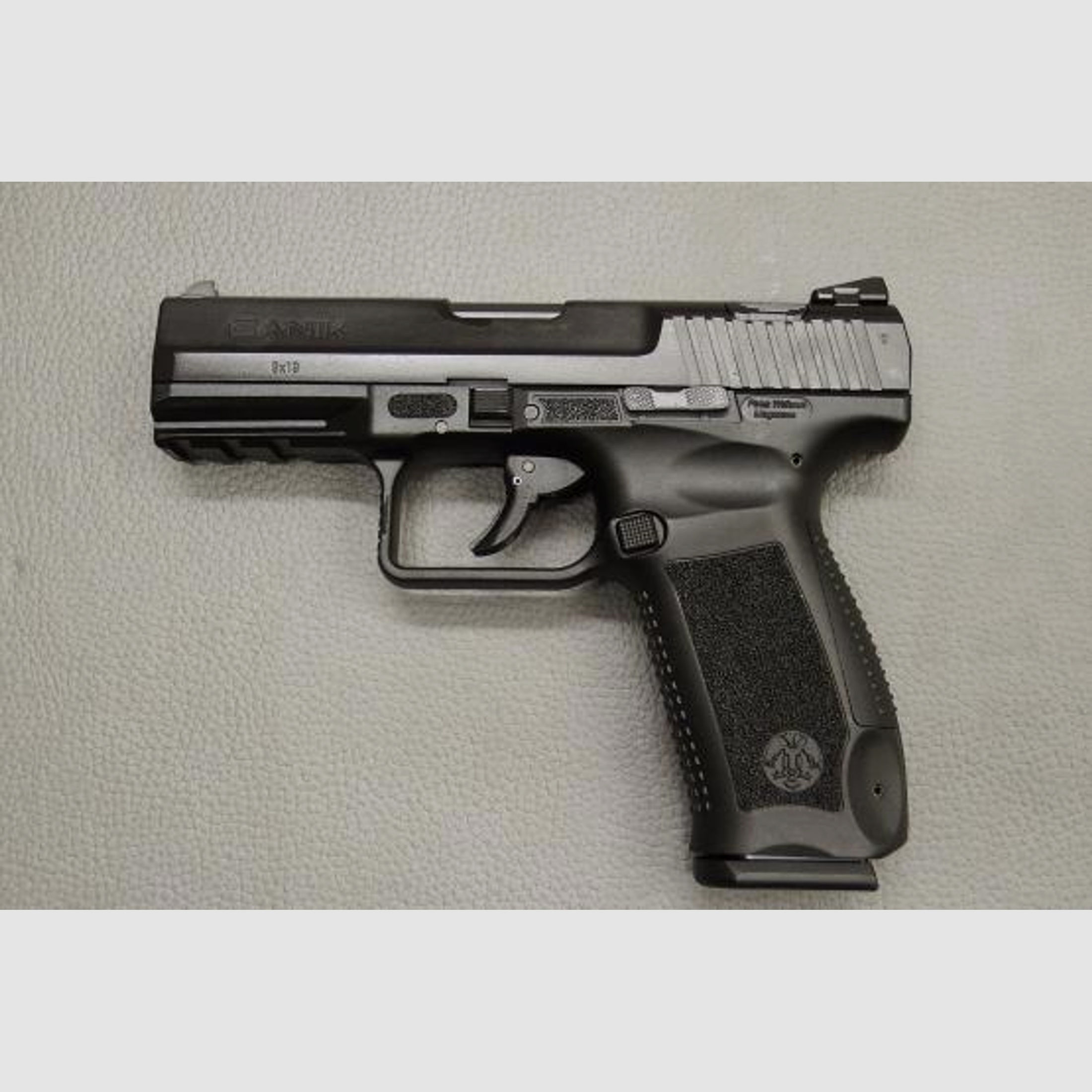 Canik TP9 V2 Black DA/SA Kaliber 9mm Luger Pistole